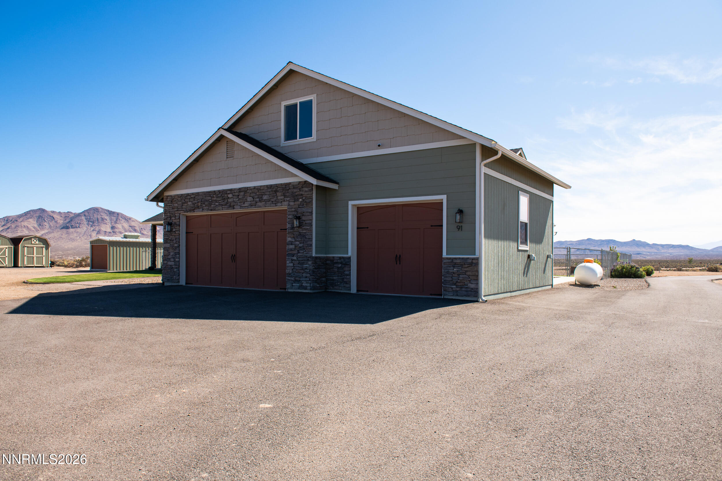 91 Wild Poppy Court Property Photo 2