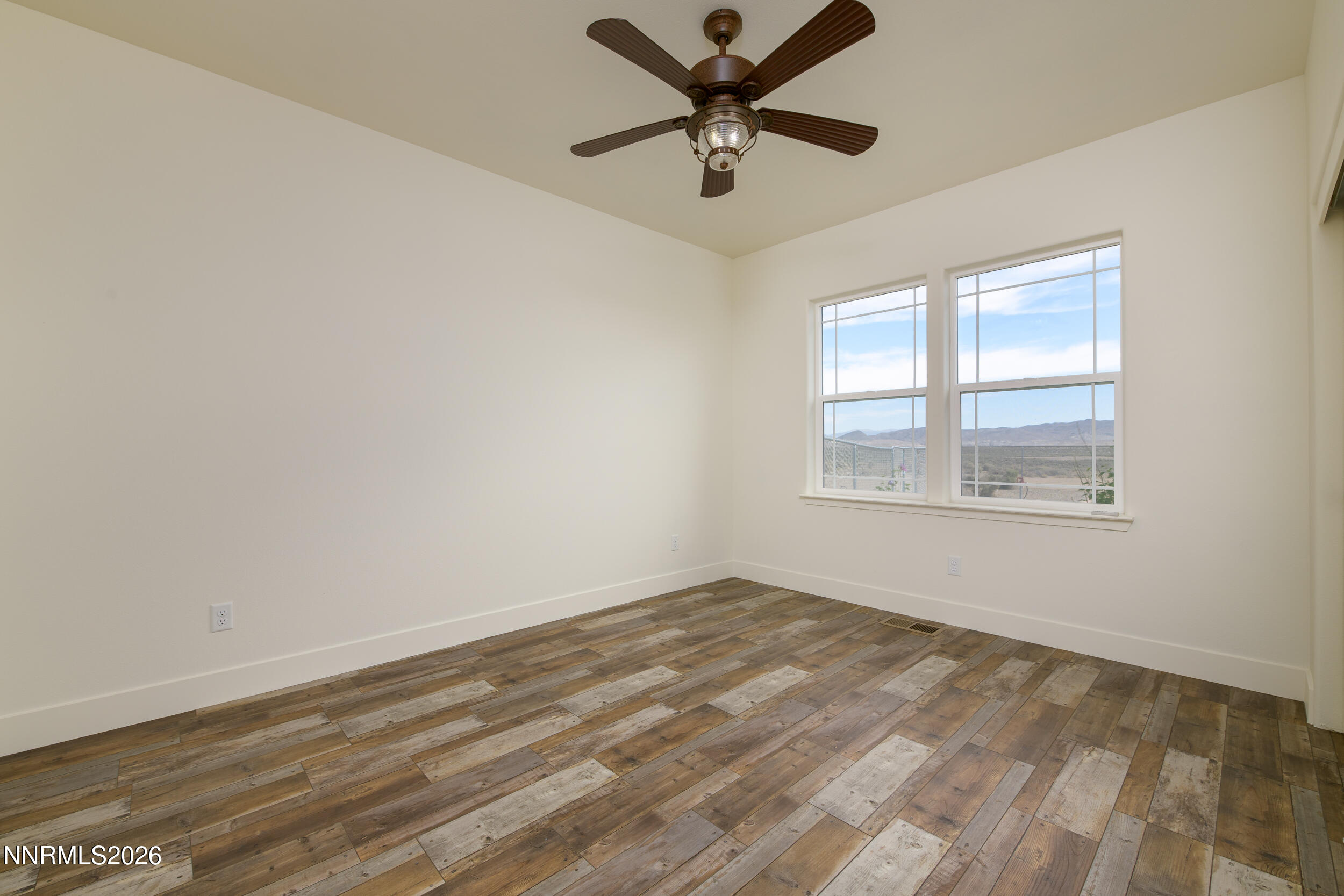 91 Wild Poppy Court Property Photo 27
