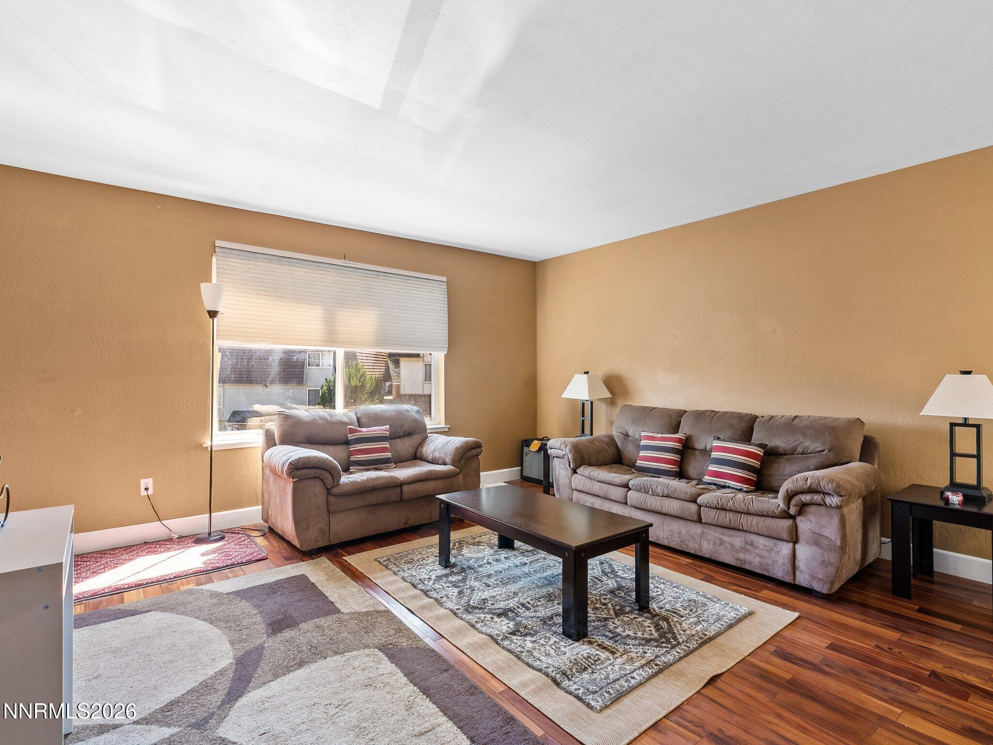 230 Bisset Court B Property Photo 3