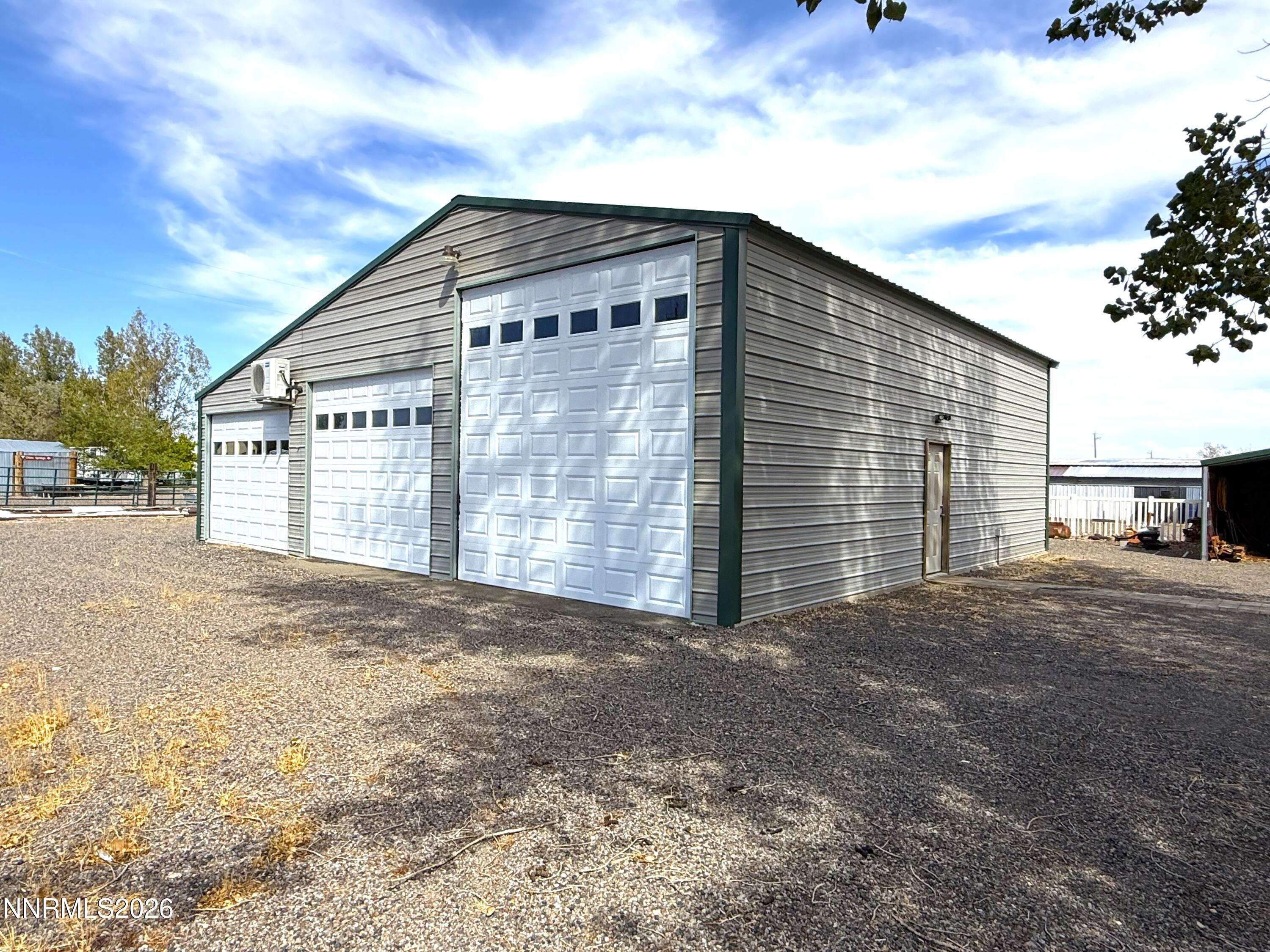 445 Ranchette Avenue Property Photo 3