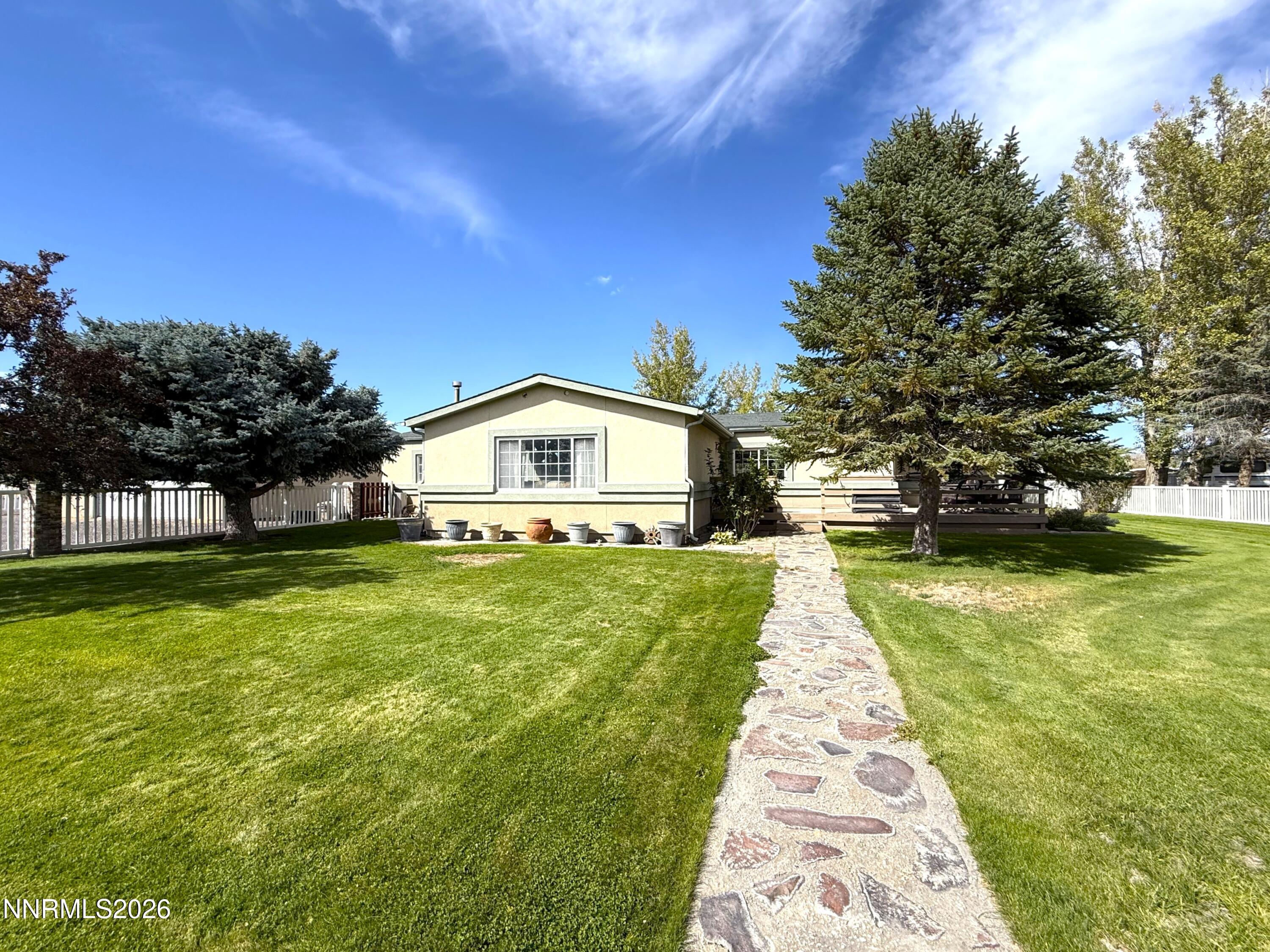 445 Ranchette Avenue Property Photo 6