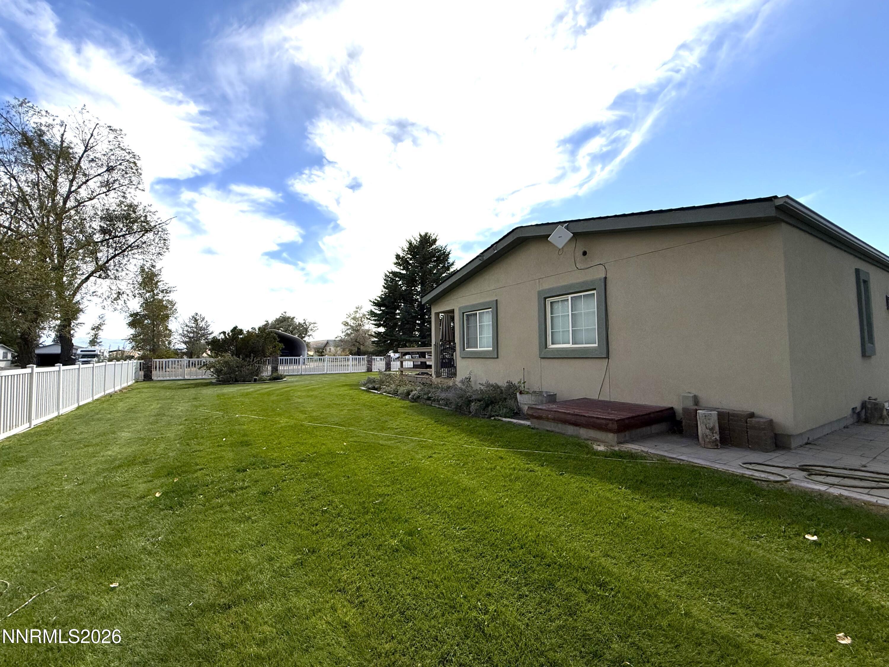 445 Ranchette Avenue Property Photo 9