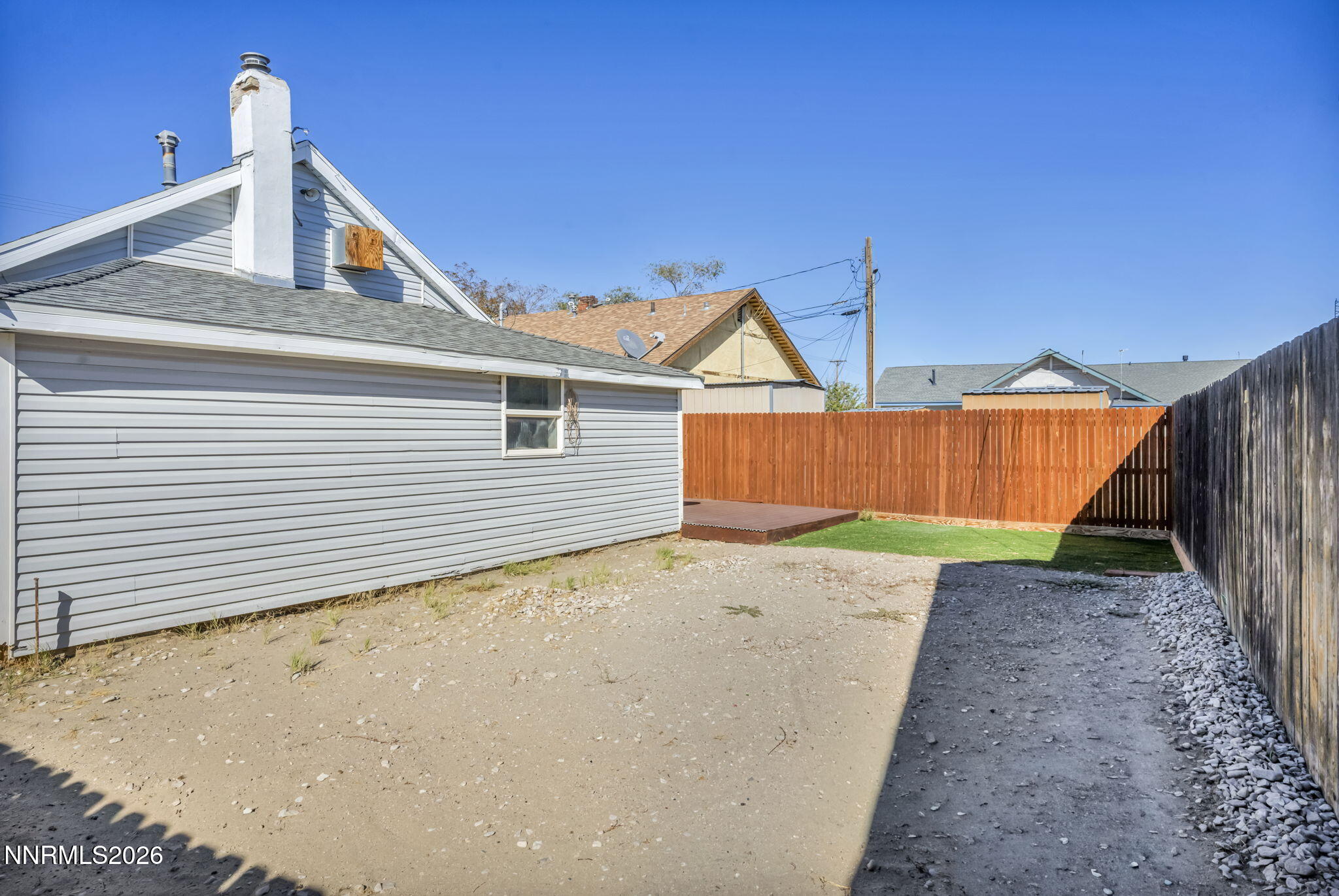 280 E Front Street Property Photo 13