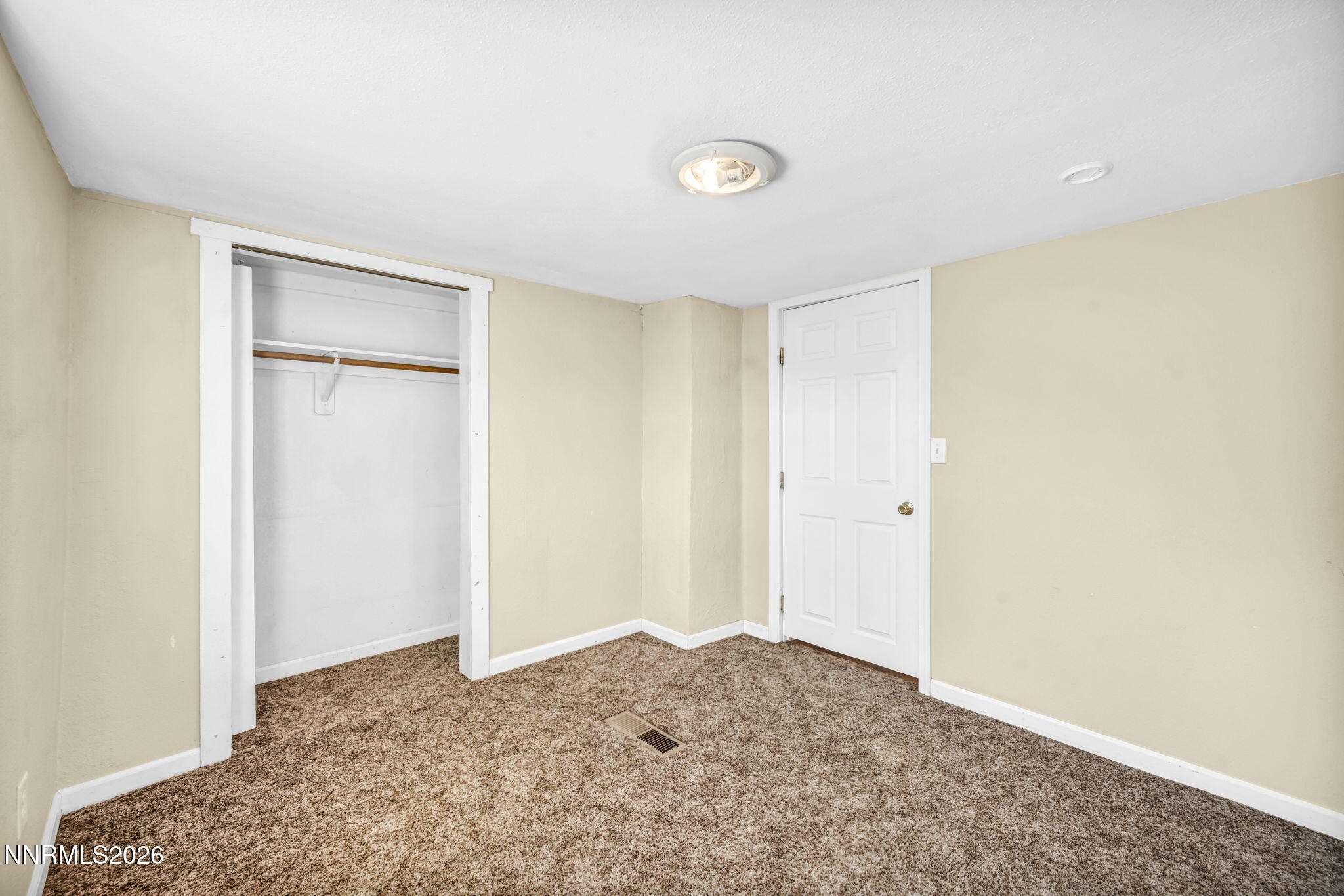 280 E Front Street Property Photo 35
