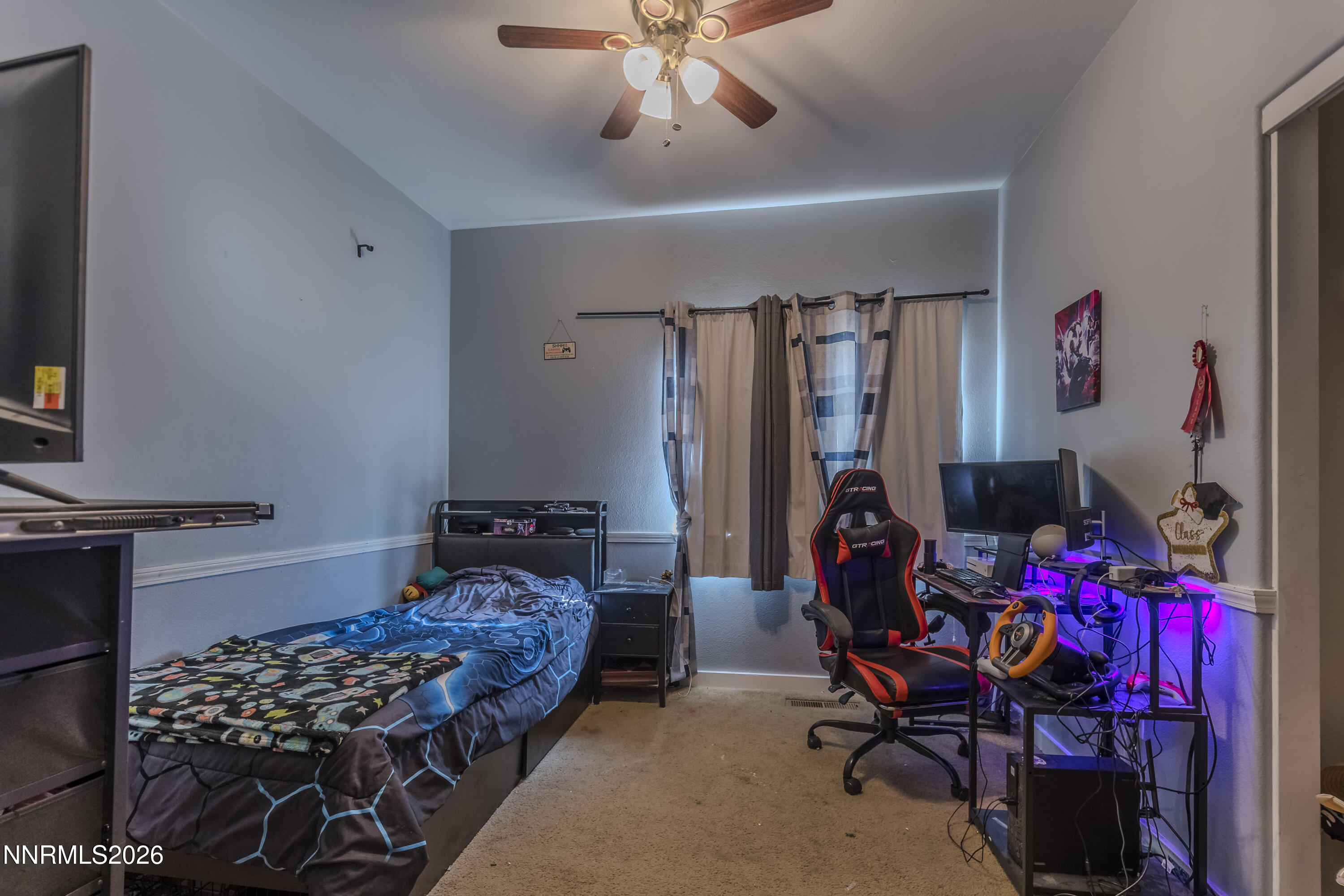 654 Canary Circle Property Photo 18