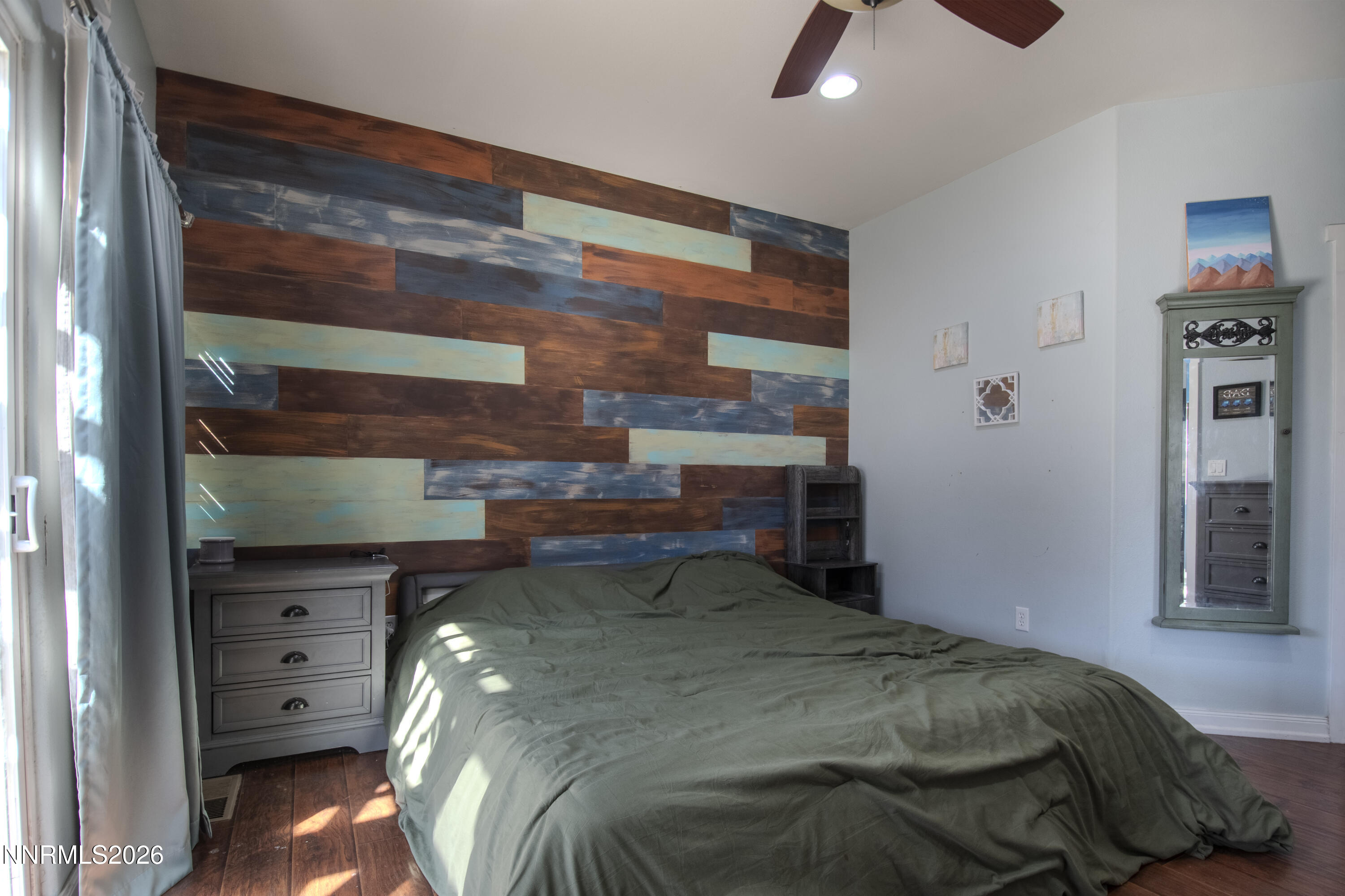 654 Canary Circle Property Photo 23