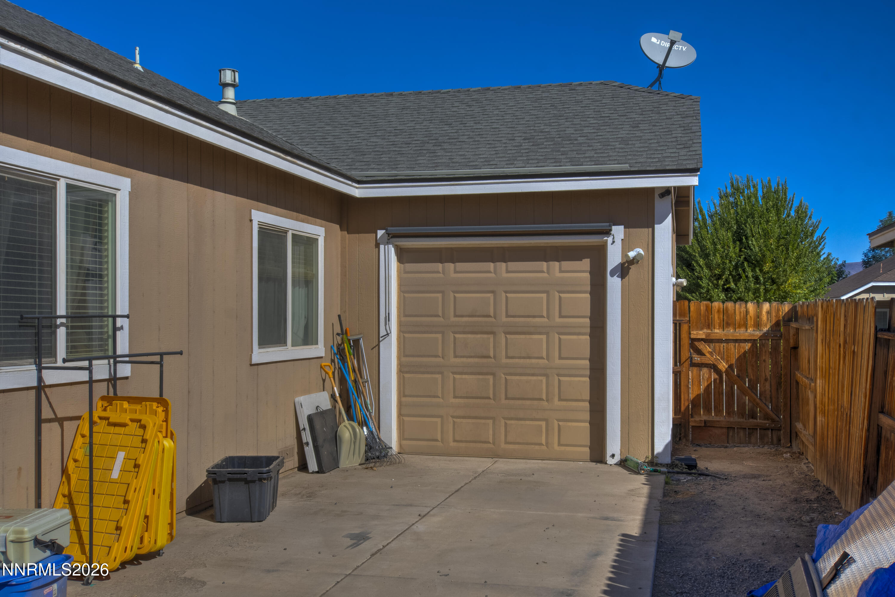 654 Canary Circle Property Photo 39