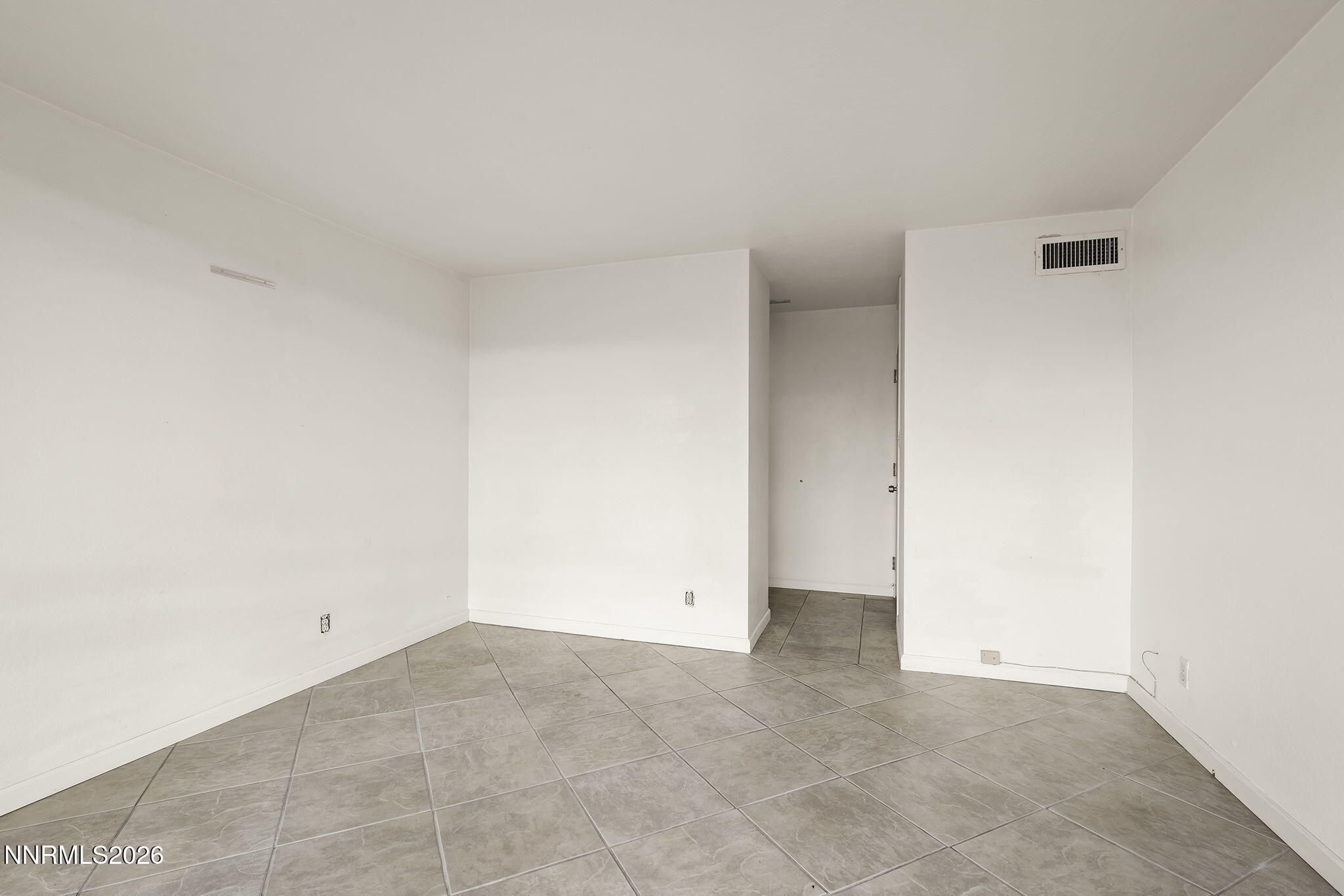 100 N Arlington Avenue 11g Property Photo 13