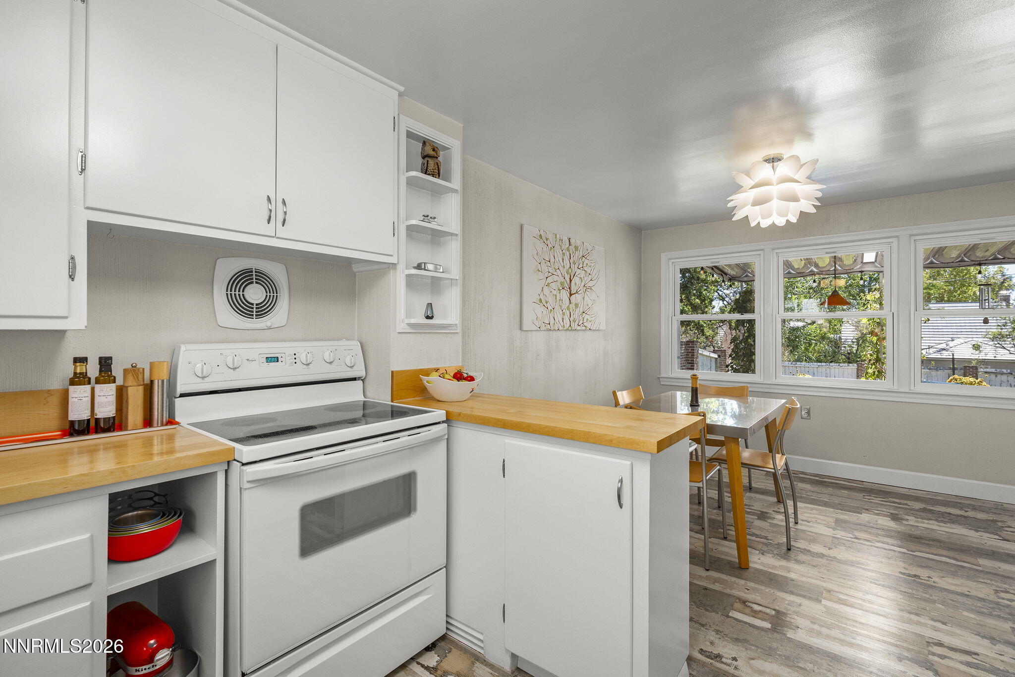 68 Sunnyside Drive Property Photo 10