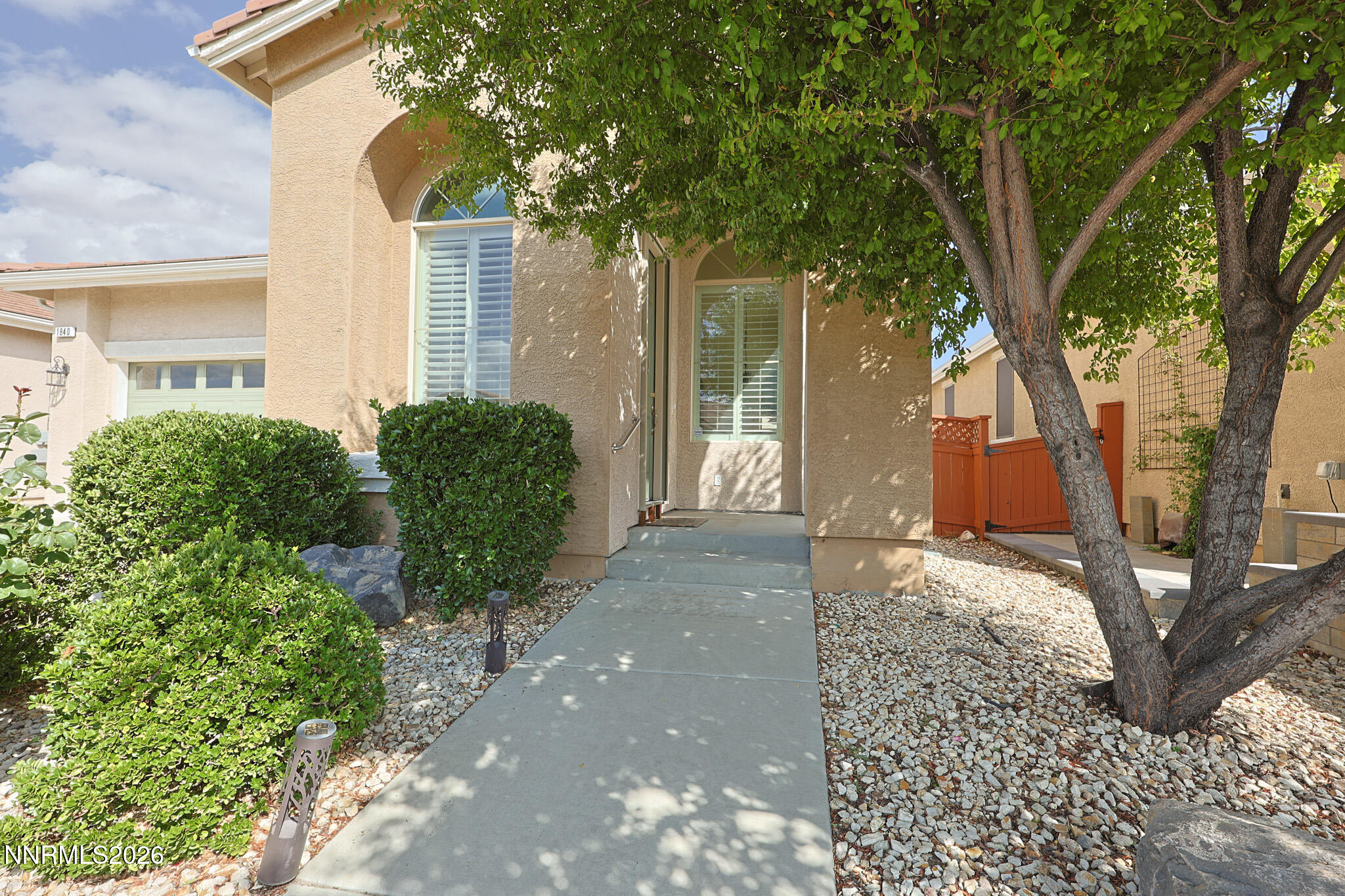 1840 Medolla Drive Property Photo 3