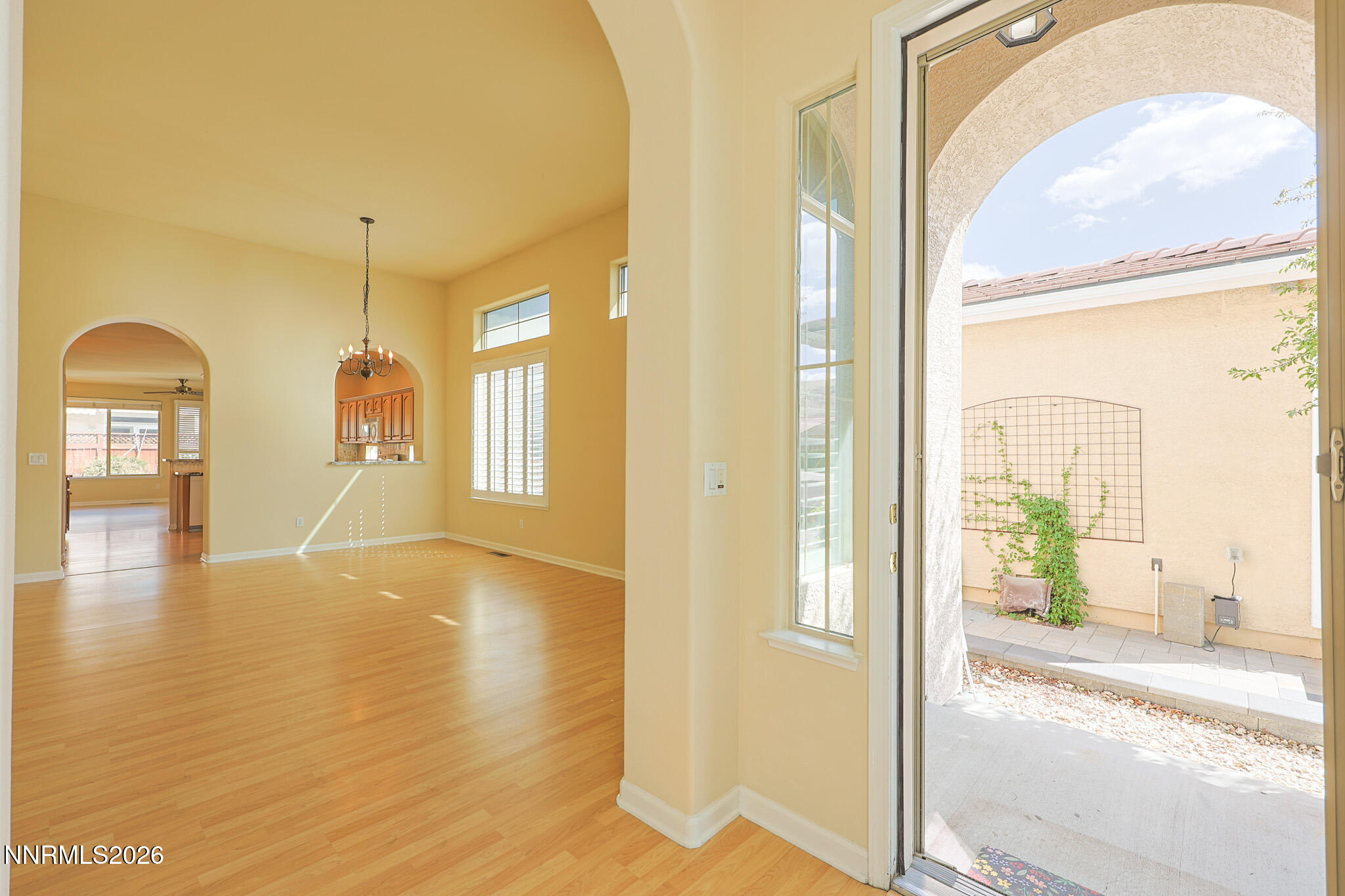 1840 Medolla Drive Property Photo 5