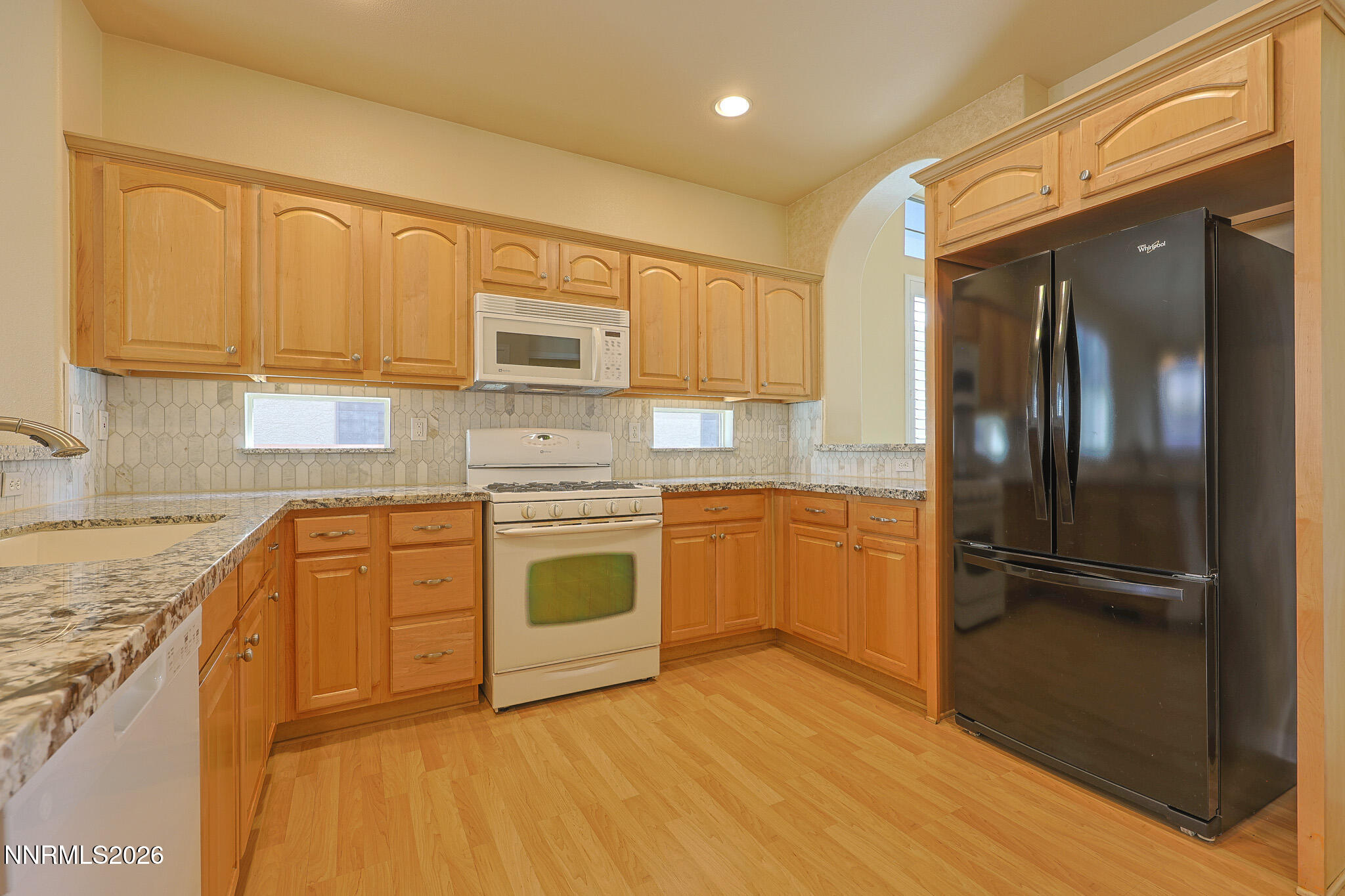 1840 Medolla Drive Property Photo 9