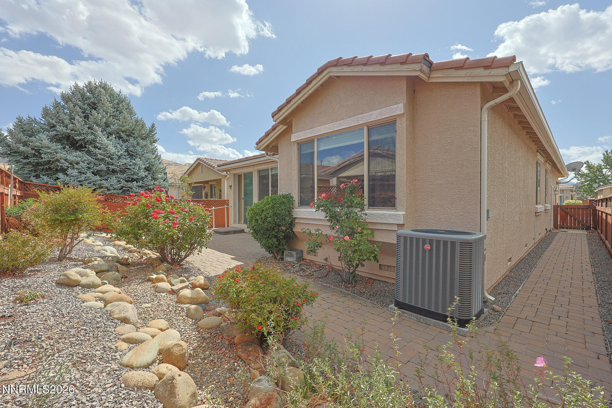 1840 Medolla Drive Property Photo 34