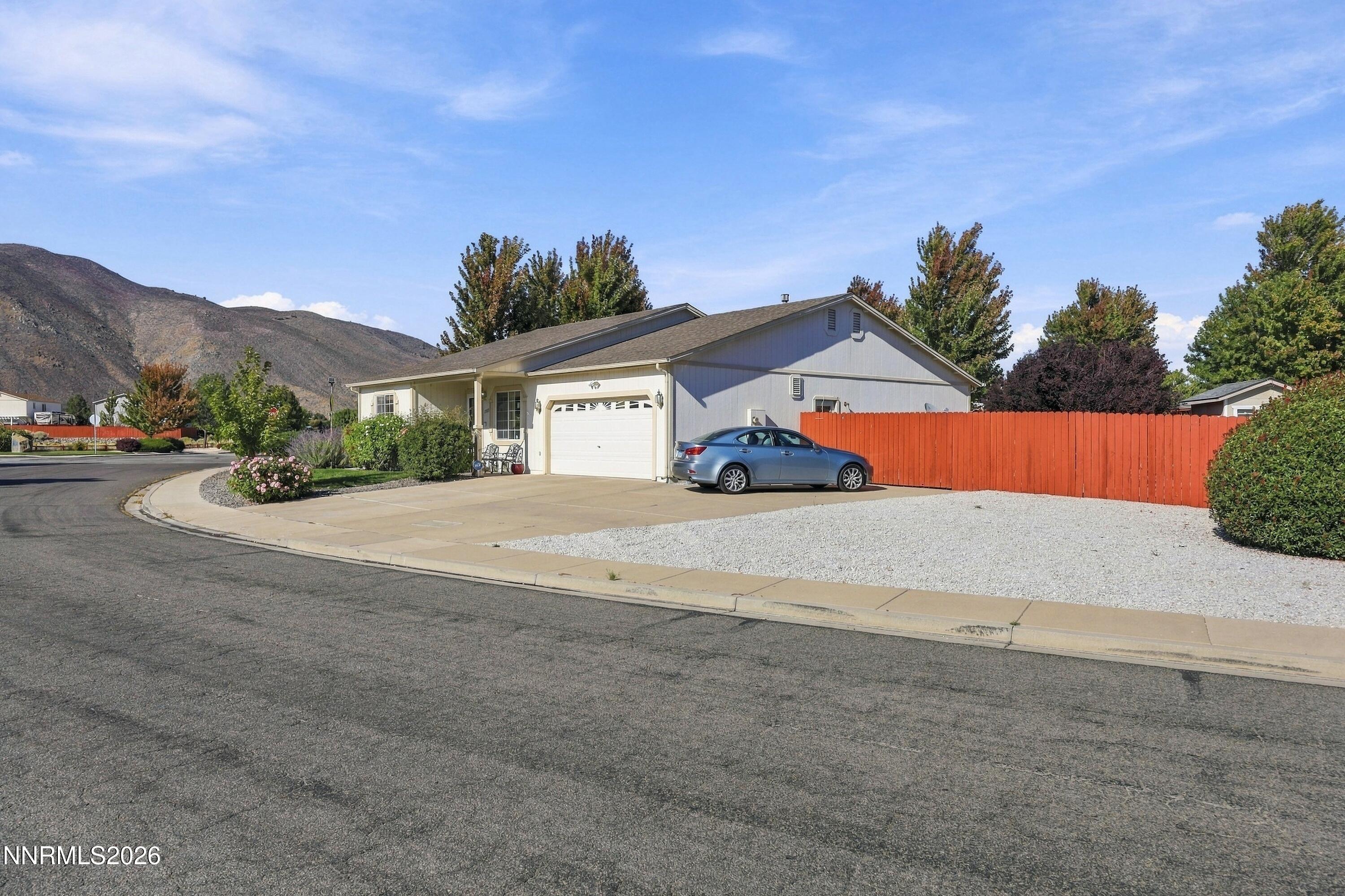 17865 Georgetown Drive Property Photo 2