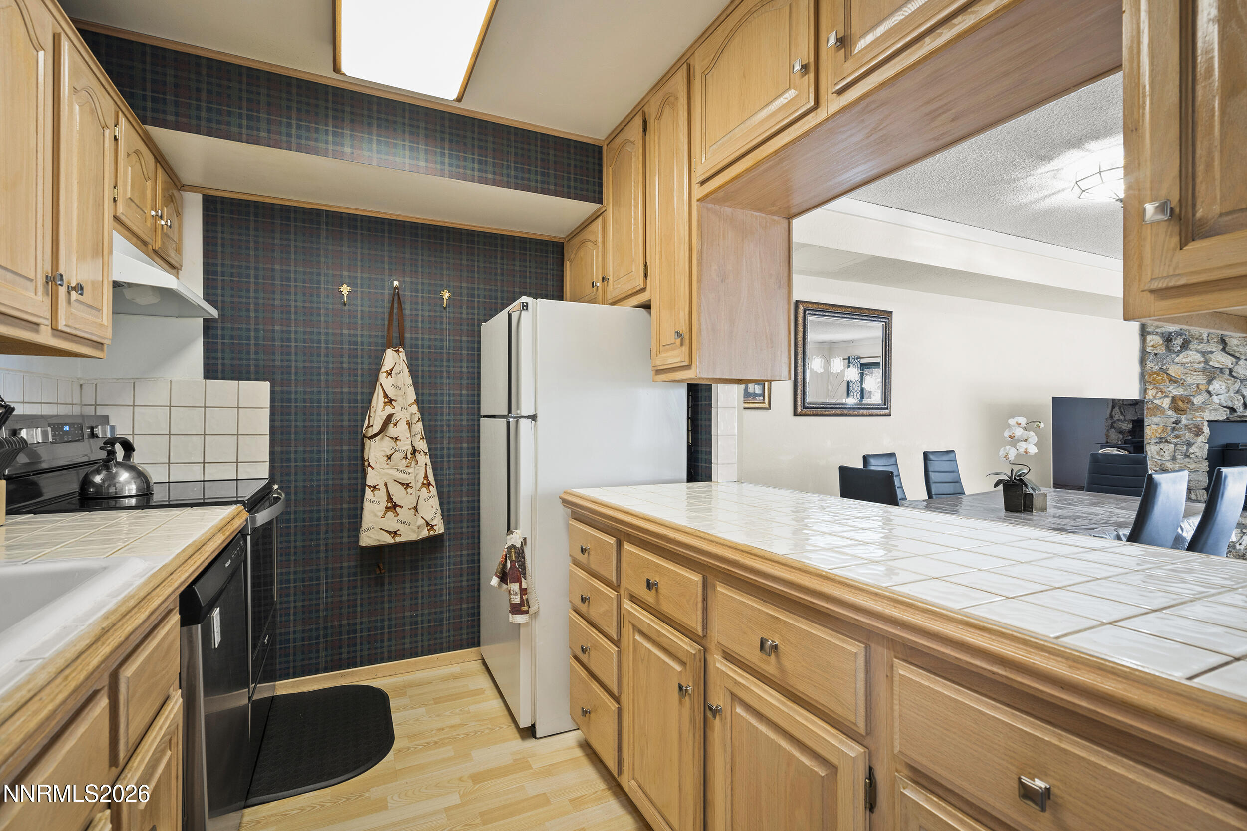 861 Southwood Boulevard Unit 8 Property Photo 10