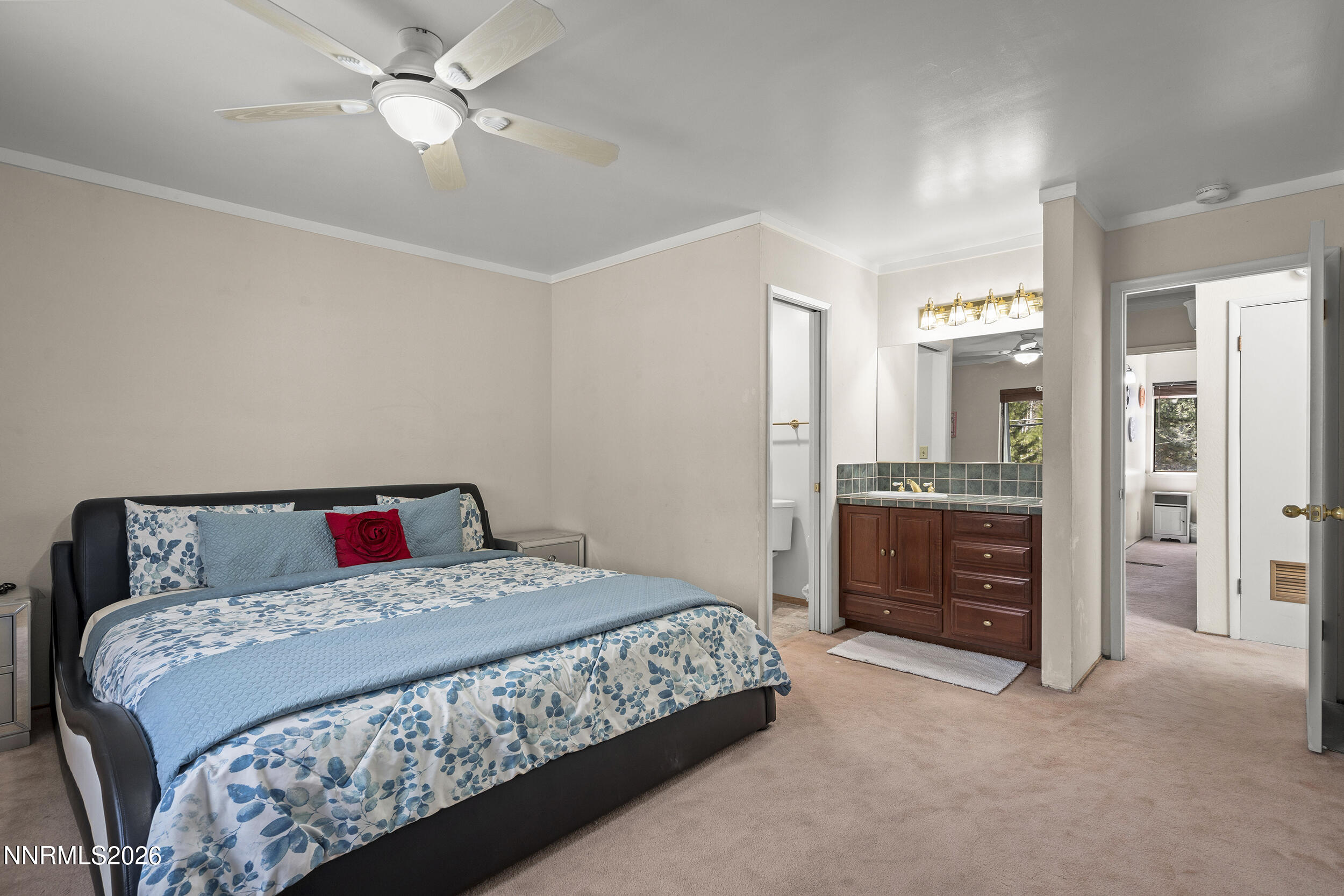 861 Southwood Boulevard Unit 8 Property Photo 13