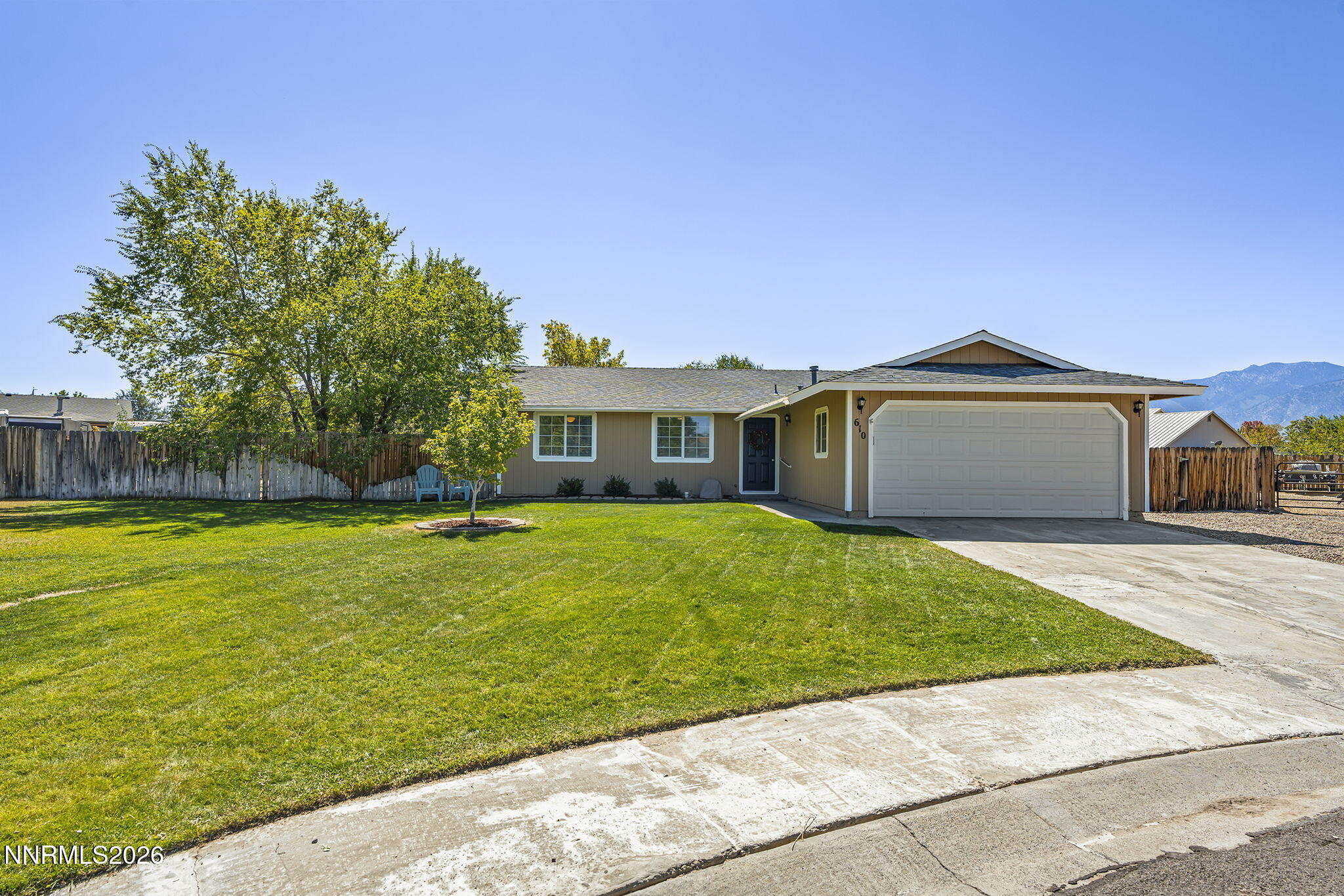 610 Victoria Court Property Photo 1