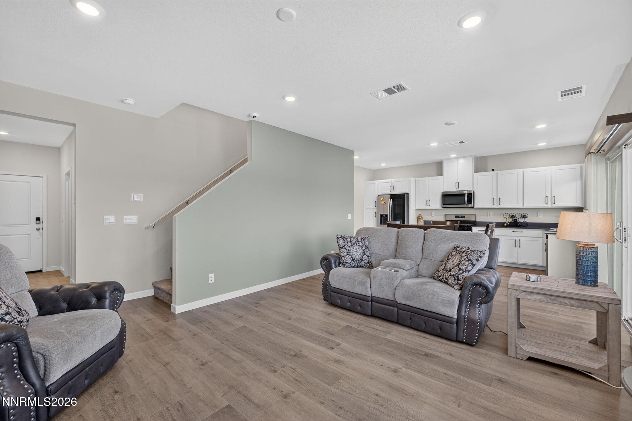 7709 Wandering Way Property Photo 11