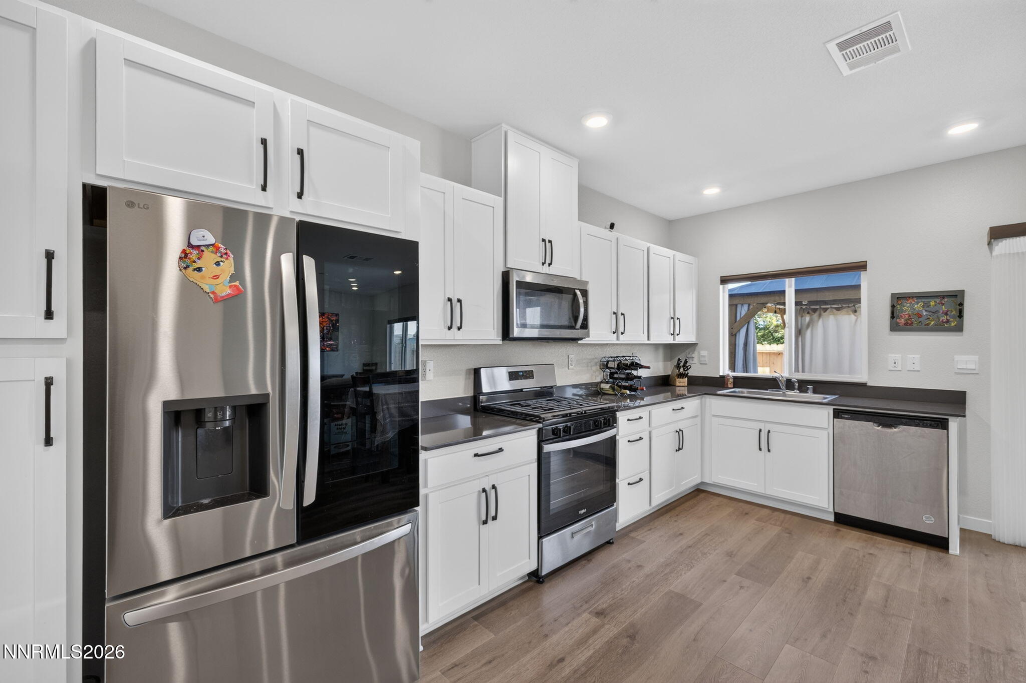 7709 Wandering Way Property Photo 16