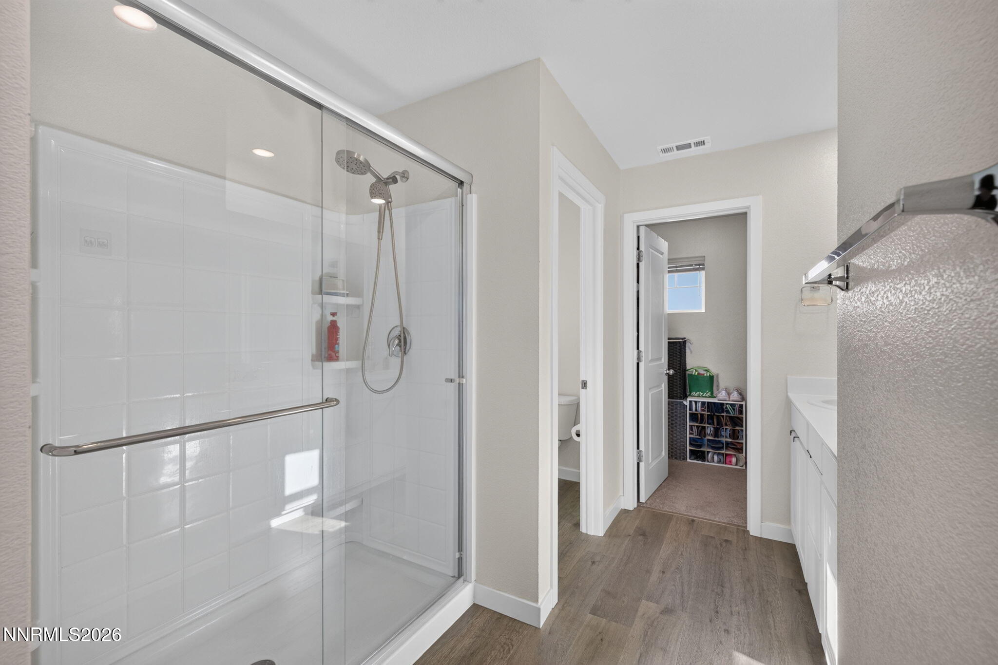 7709 Wandering Way Property Photo 24