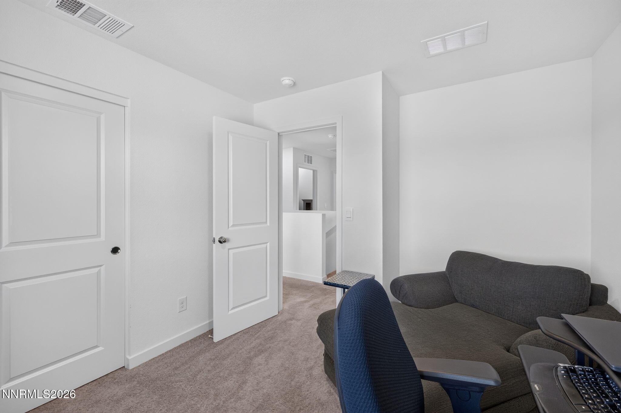 7709 Wandering Way Property Photo 27