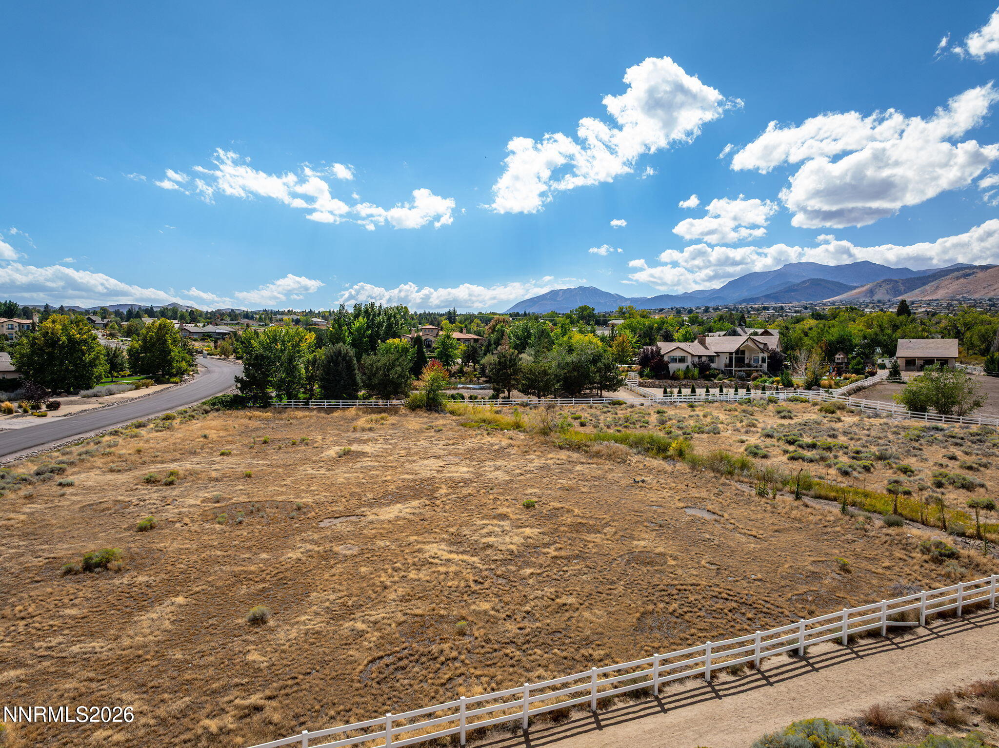 11025 Boulder Glen Way Property Photo 14