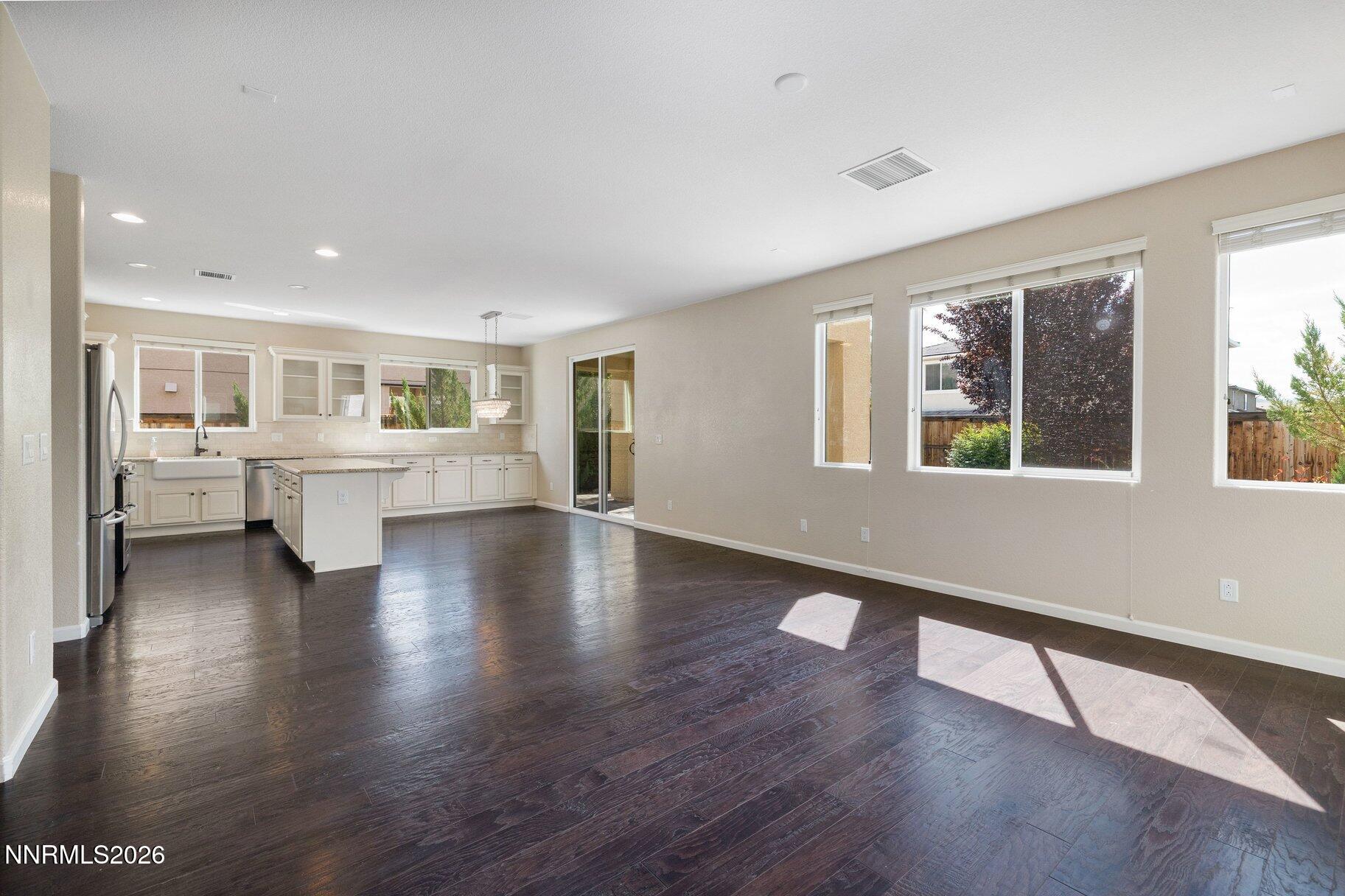 2960 Show Jumper Lane Property Photo 6