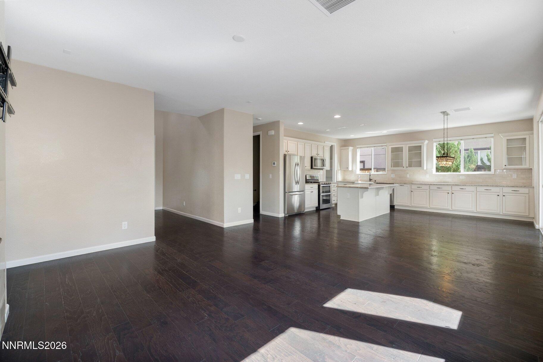 2960 Show Jumper Lane Property Photo 7