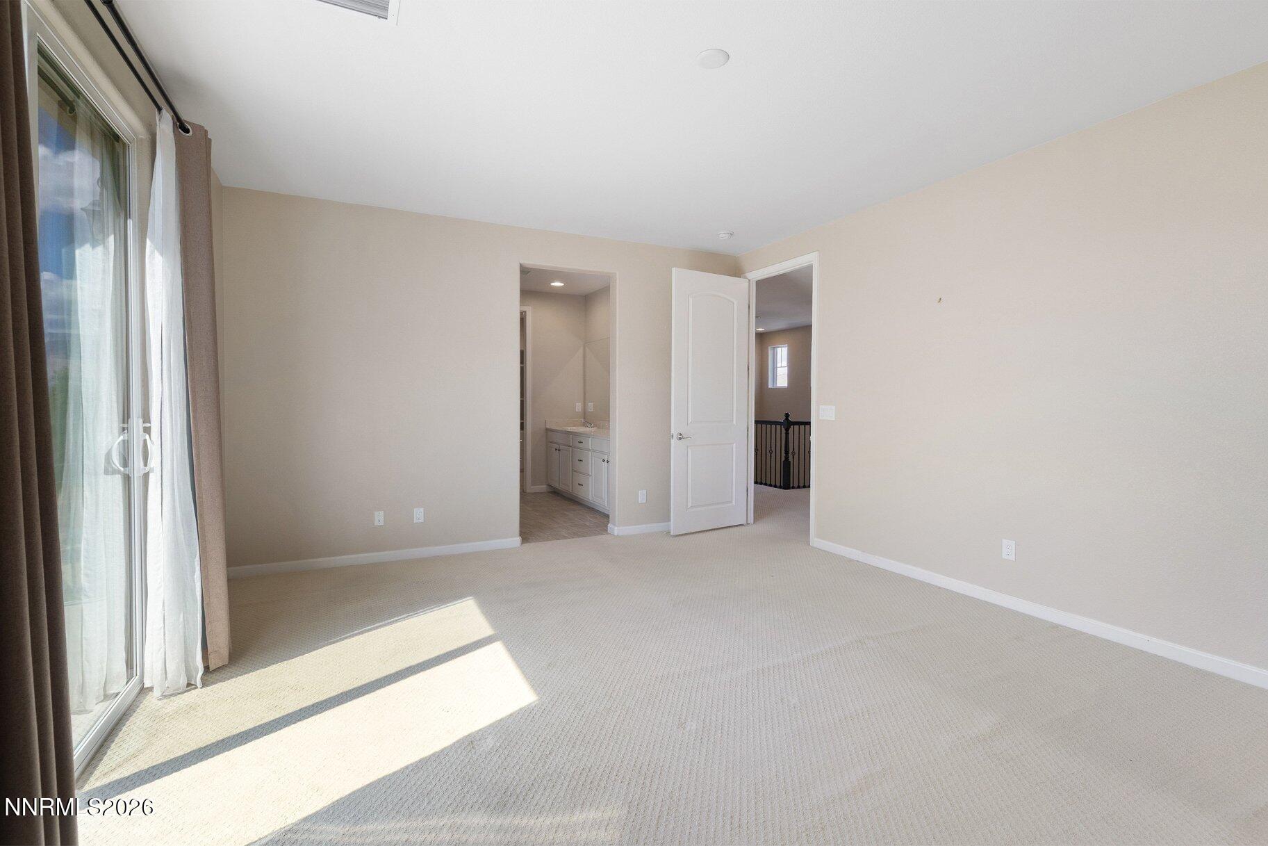 2960 Show Jumper Lane Property Photo 16