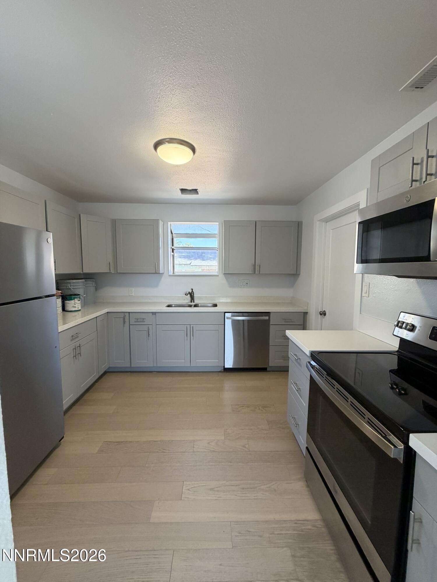 1836 C Street Property Photo 25