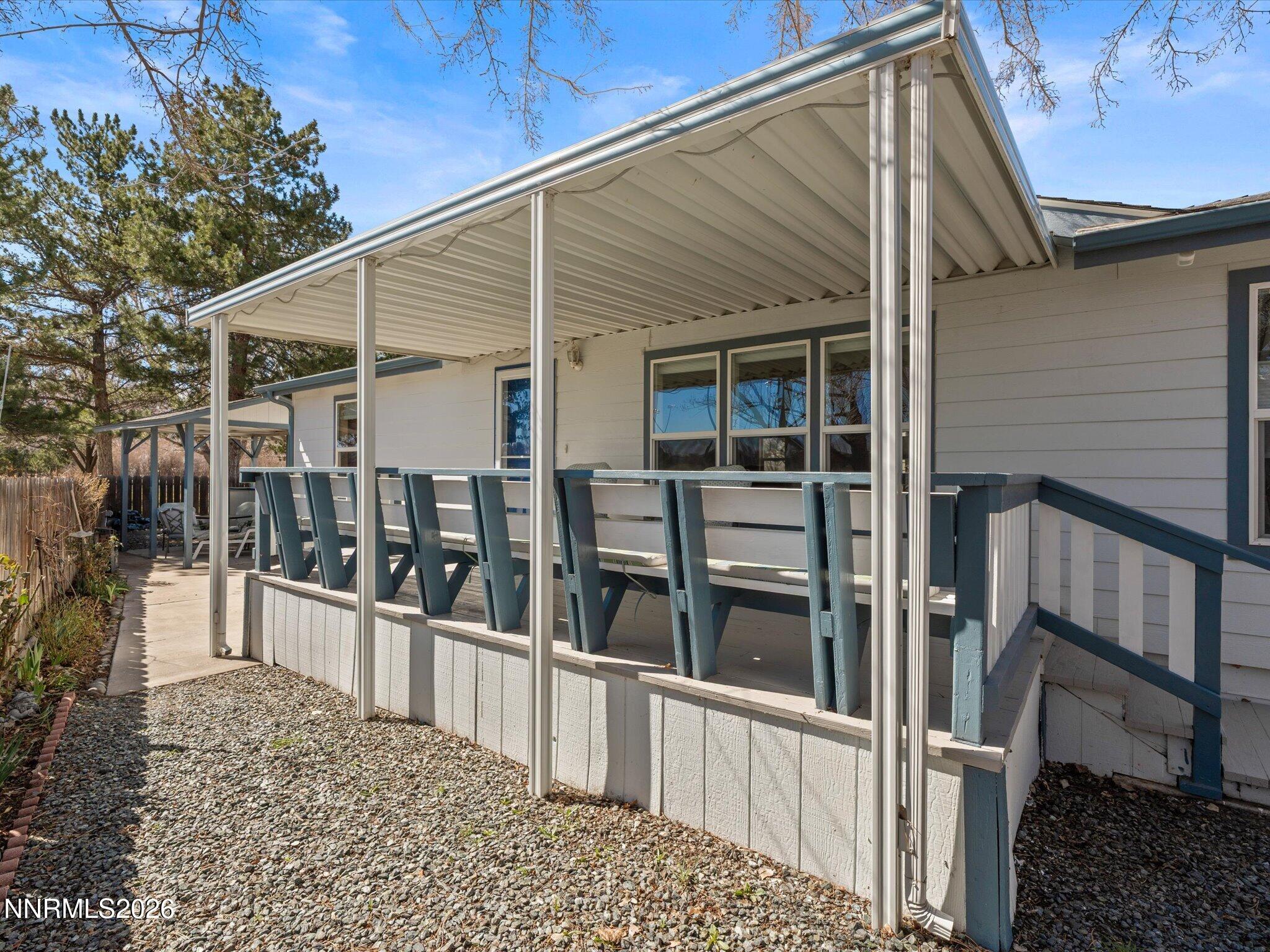 1307 Kingslane Court Property Photo 4