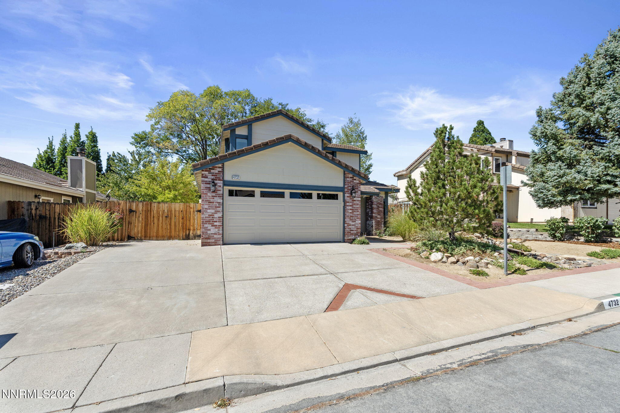 4732 Lango Drive Property Photo 3