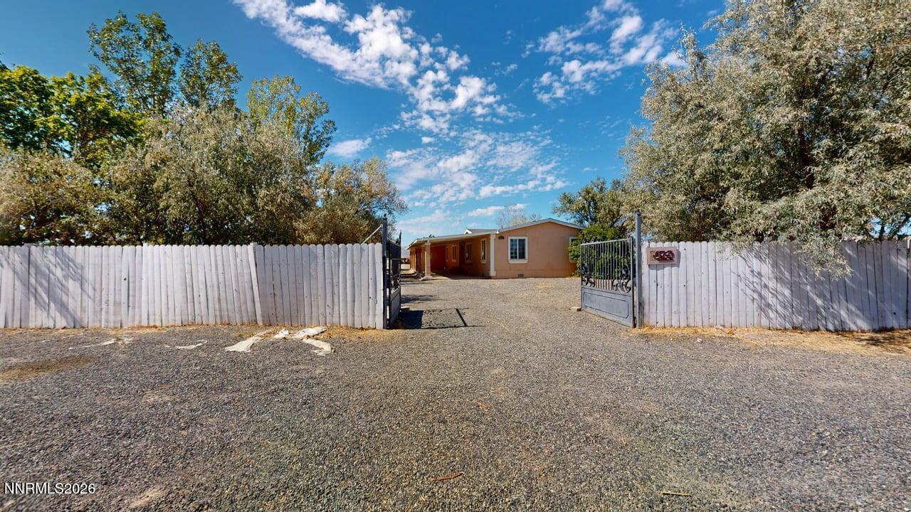 1855 1725 East Street Property Photo 4