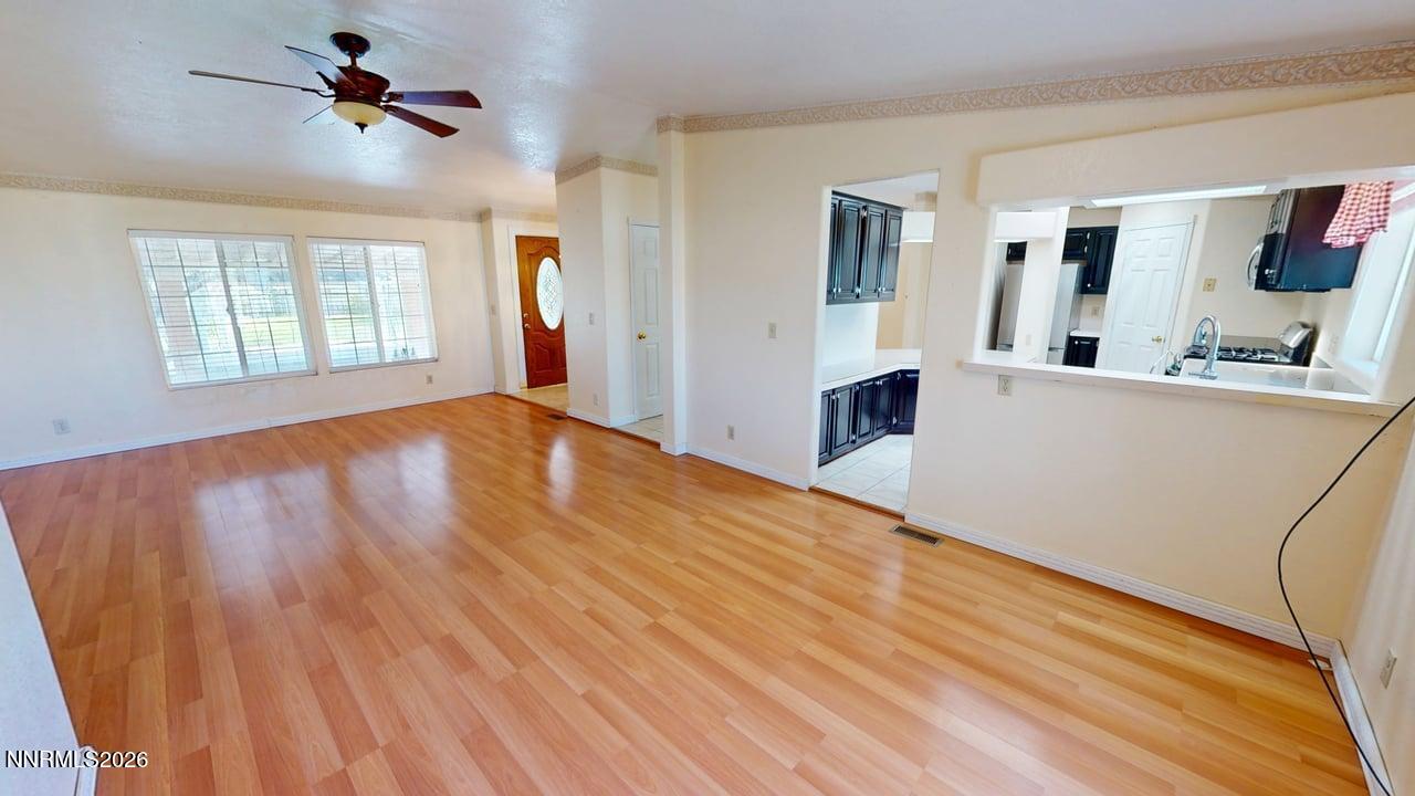 1855 1725 East Street Property Photo 8