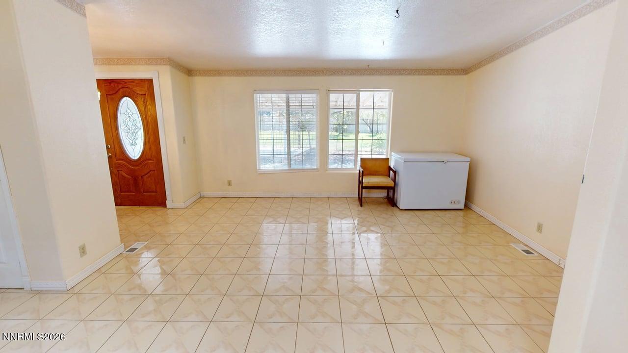 1855 1725 East Street Property Photo 13