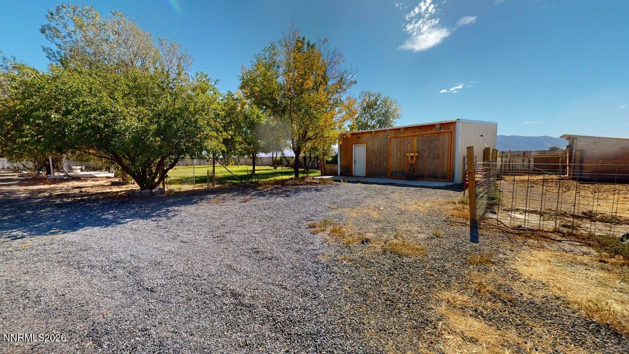 1855 1725 East Street Property Photo 33