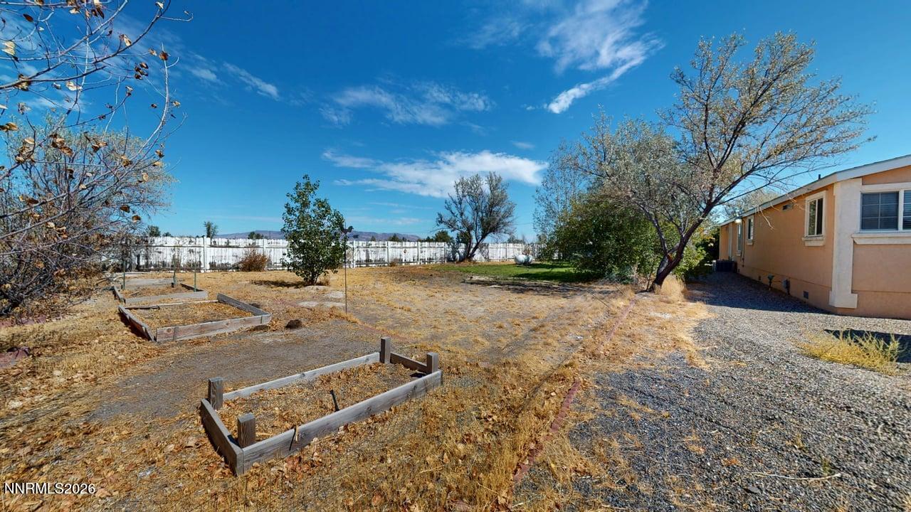 1855 1725 East Street Property Photo 36