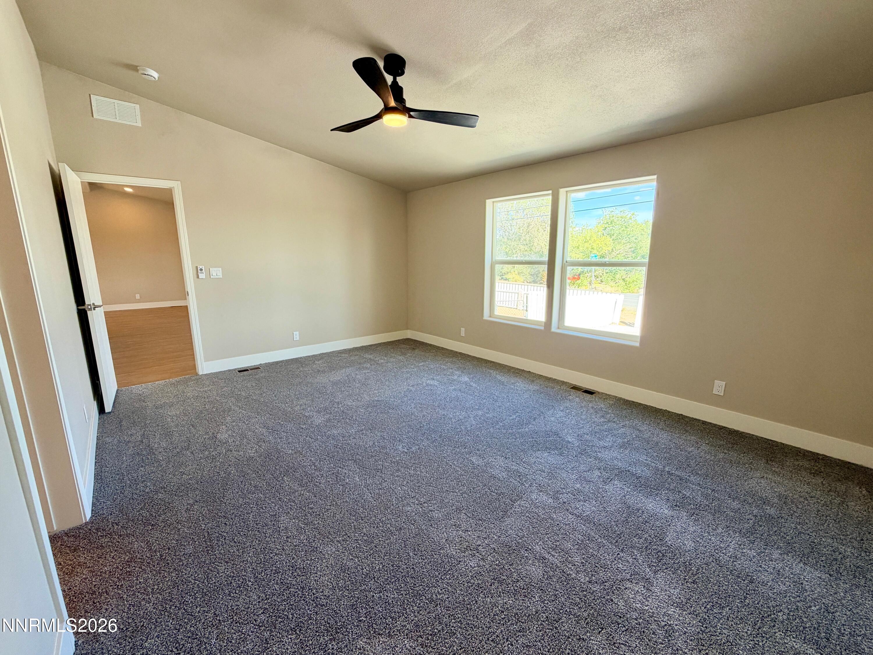 5725 Sidehill Drive Property Photo 13