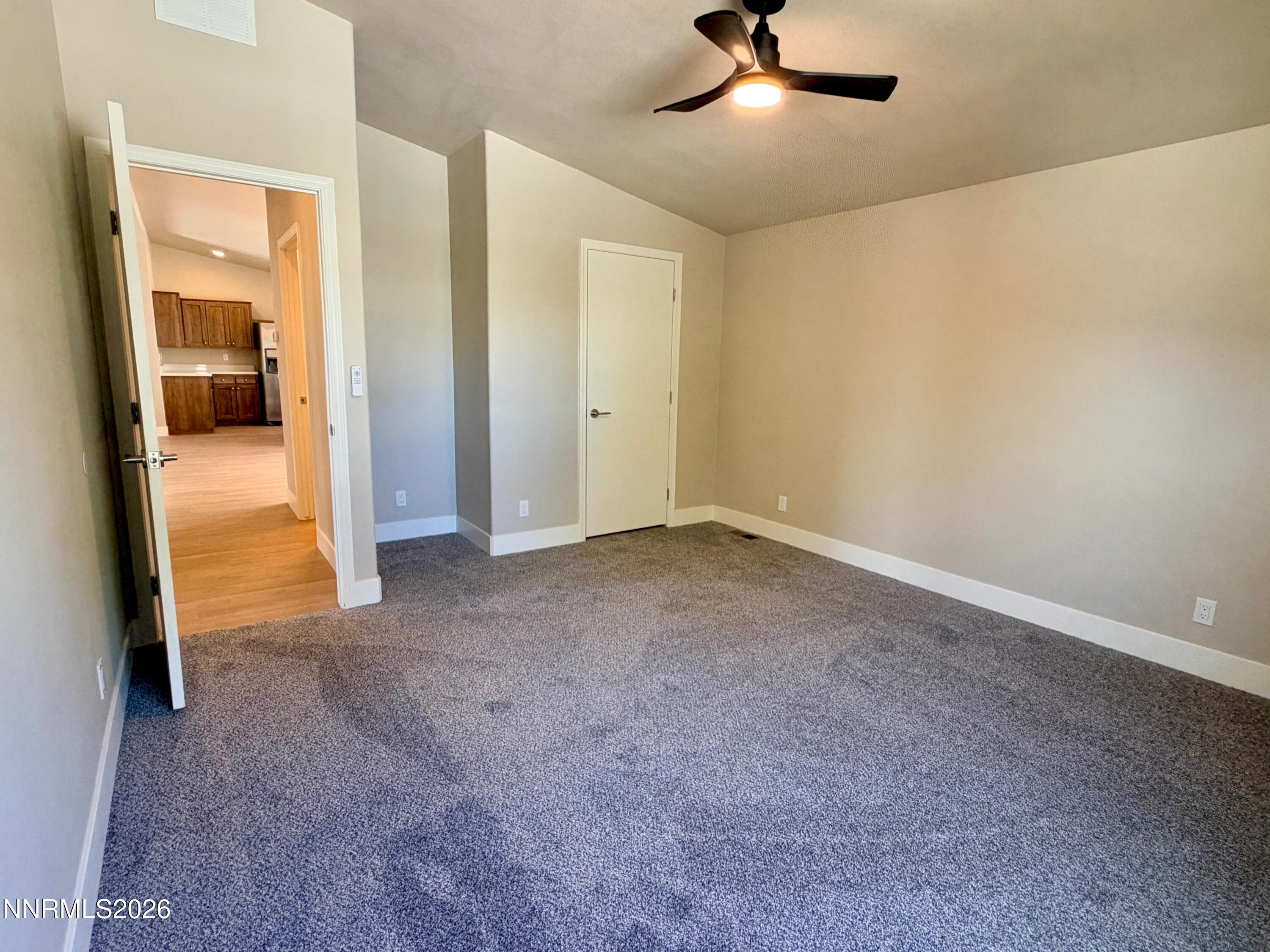 5725 Sidehill Drive Property Photo 18