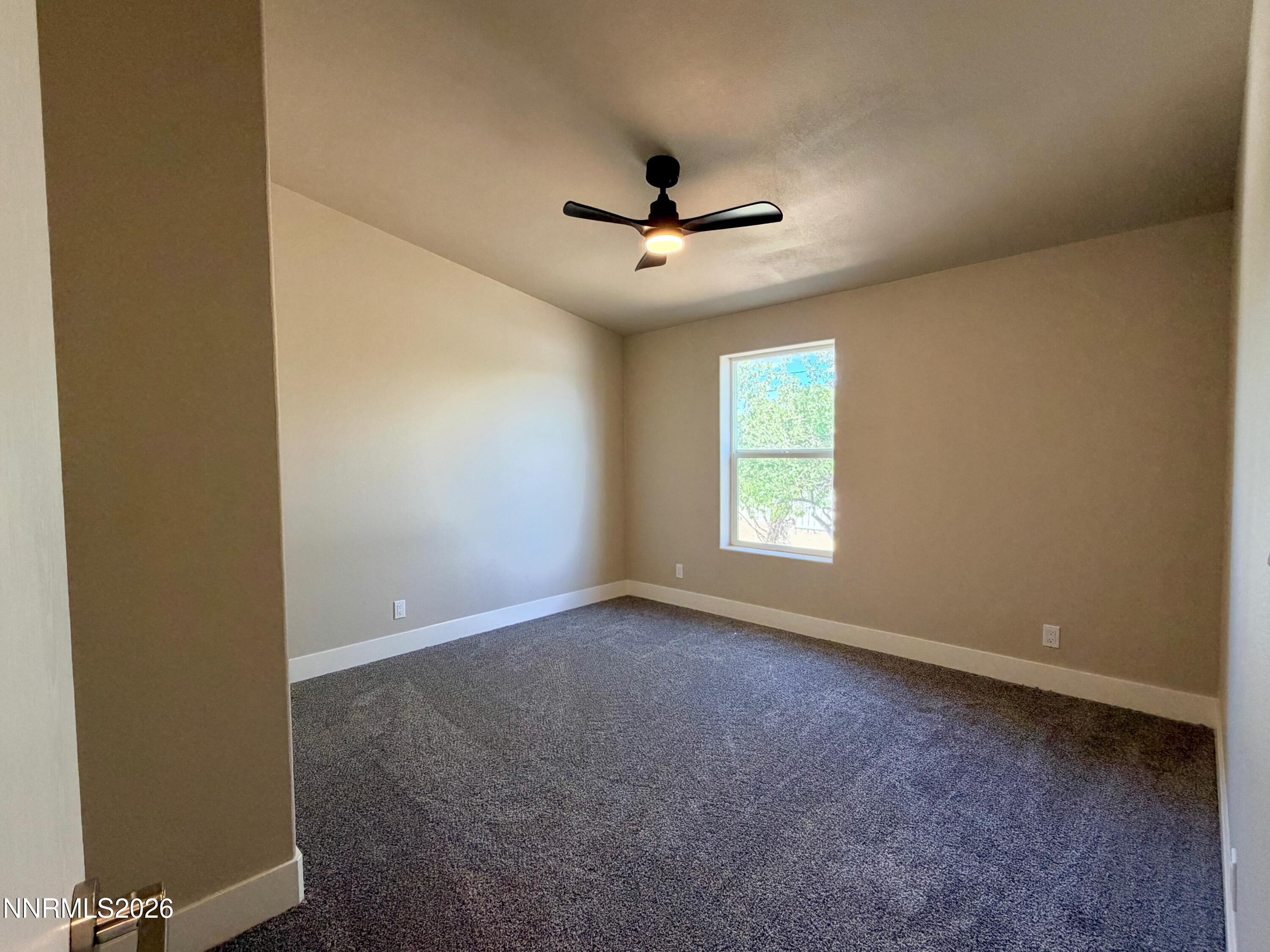 5725 Sidehill Drive Property Photo 19