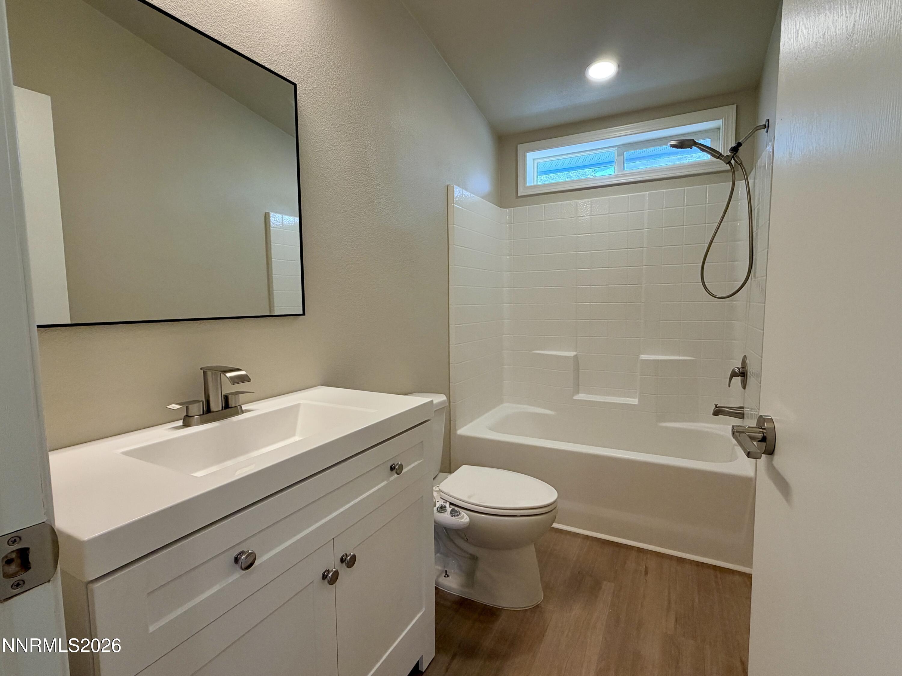 5725 Sidehill Drive Property Photo 20