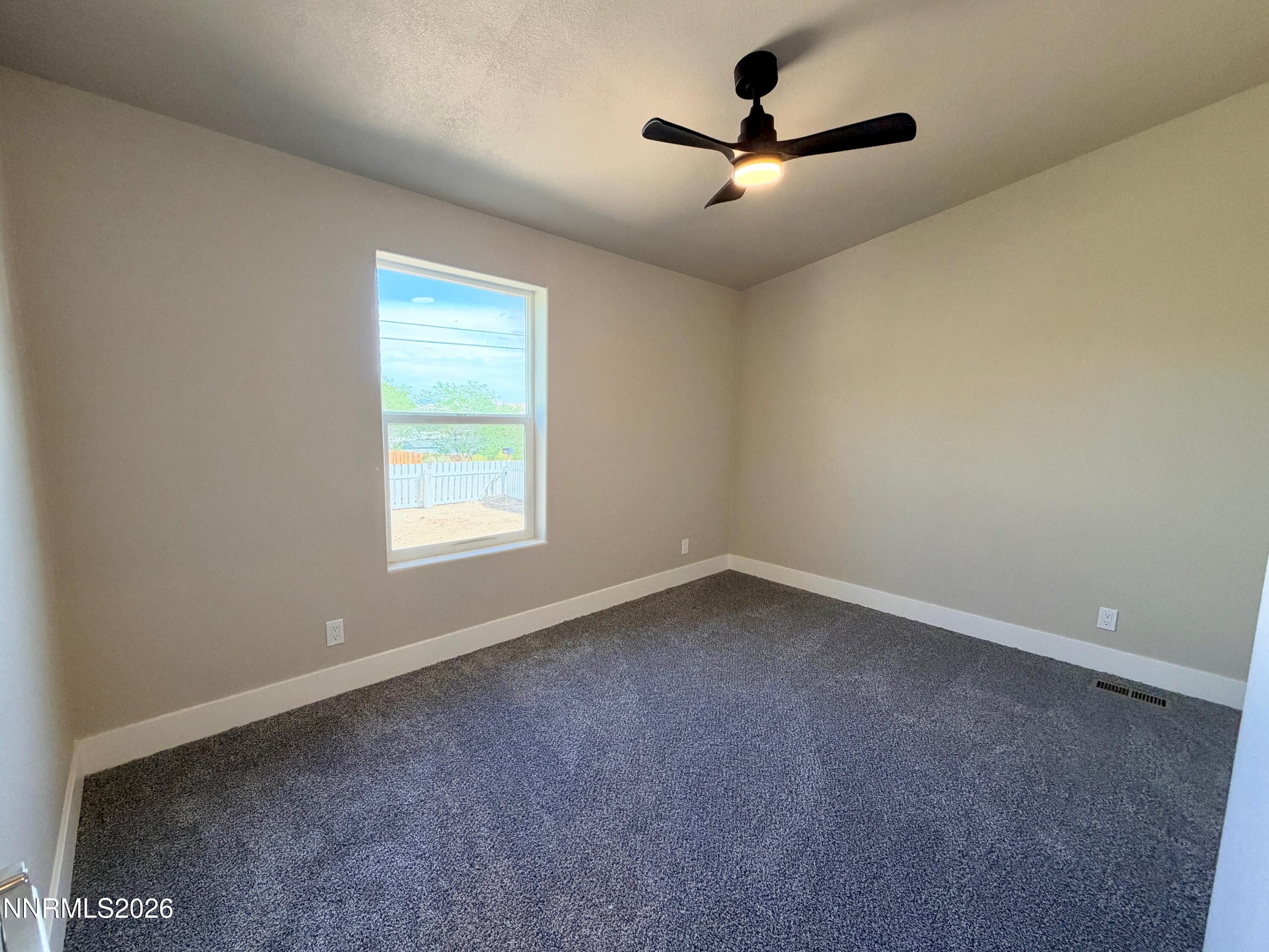 5725 Sidehill Drive Property Photo 22