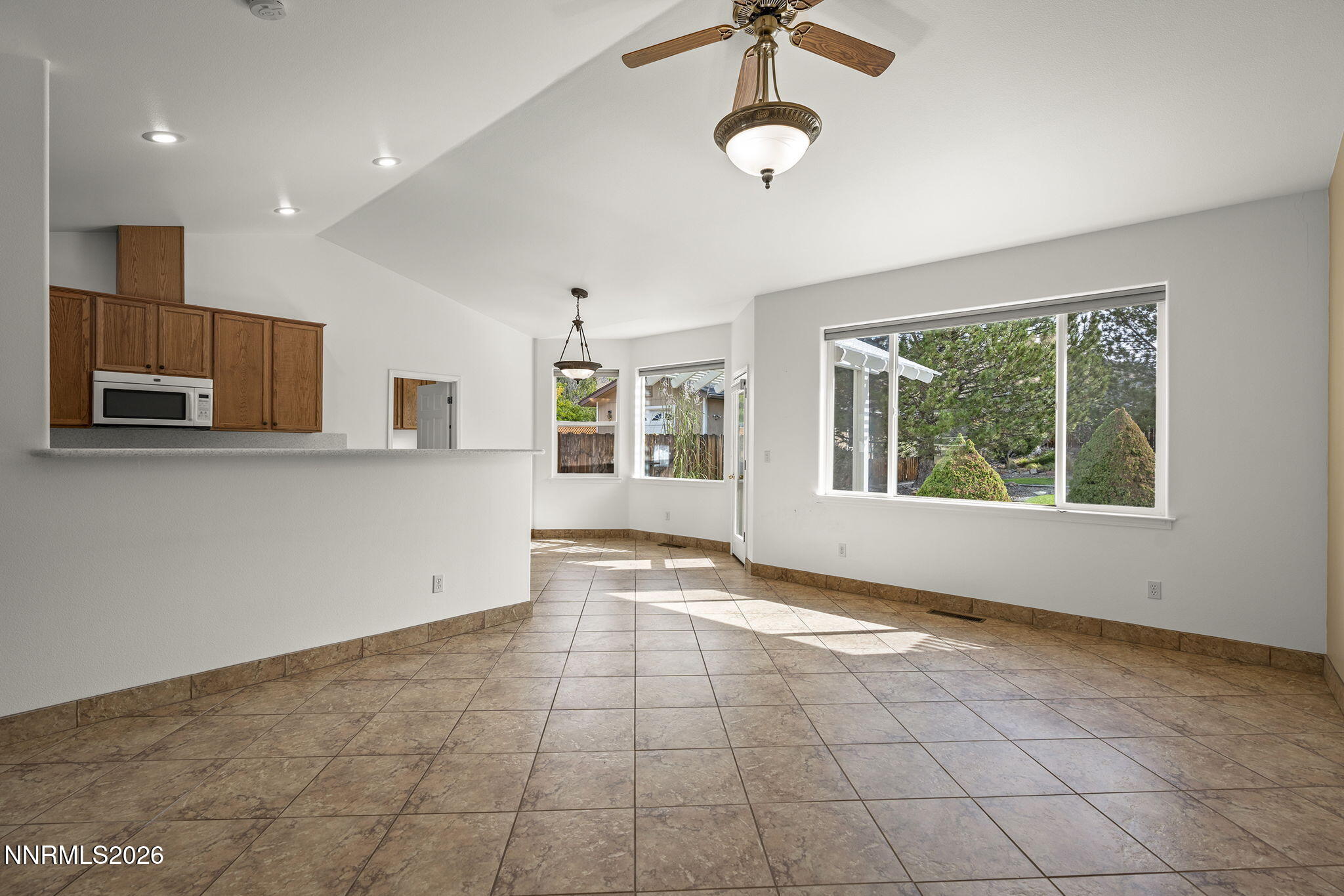 2987 Del Rio Lane Property Photo 11