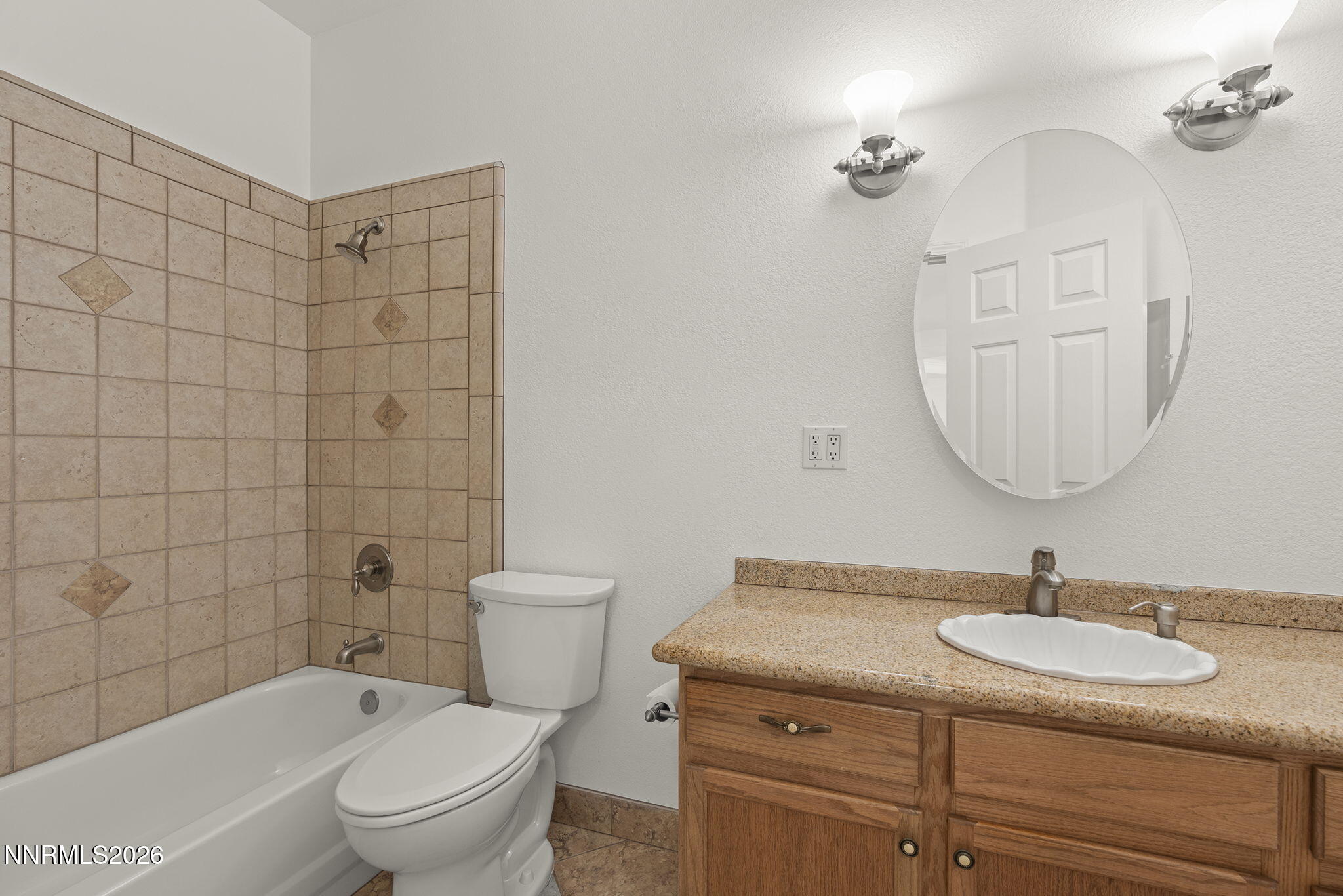 2987 Del Rio Lane Property Photo 25