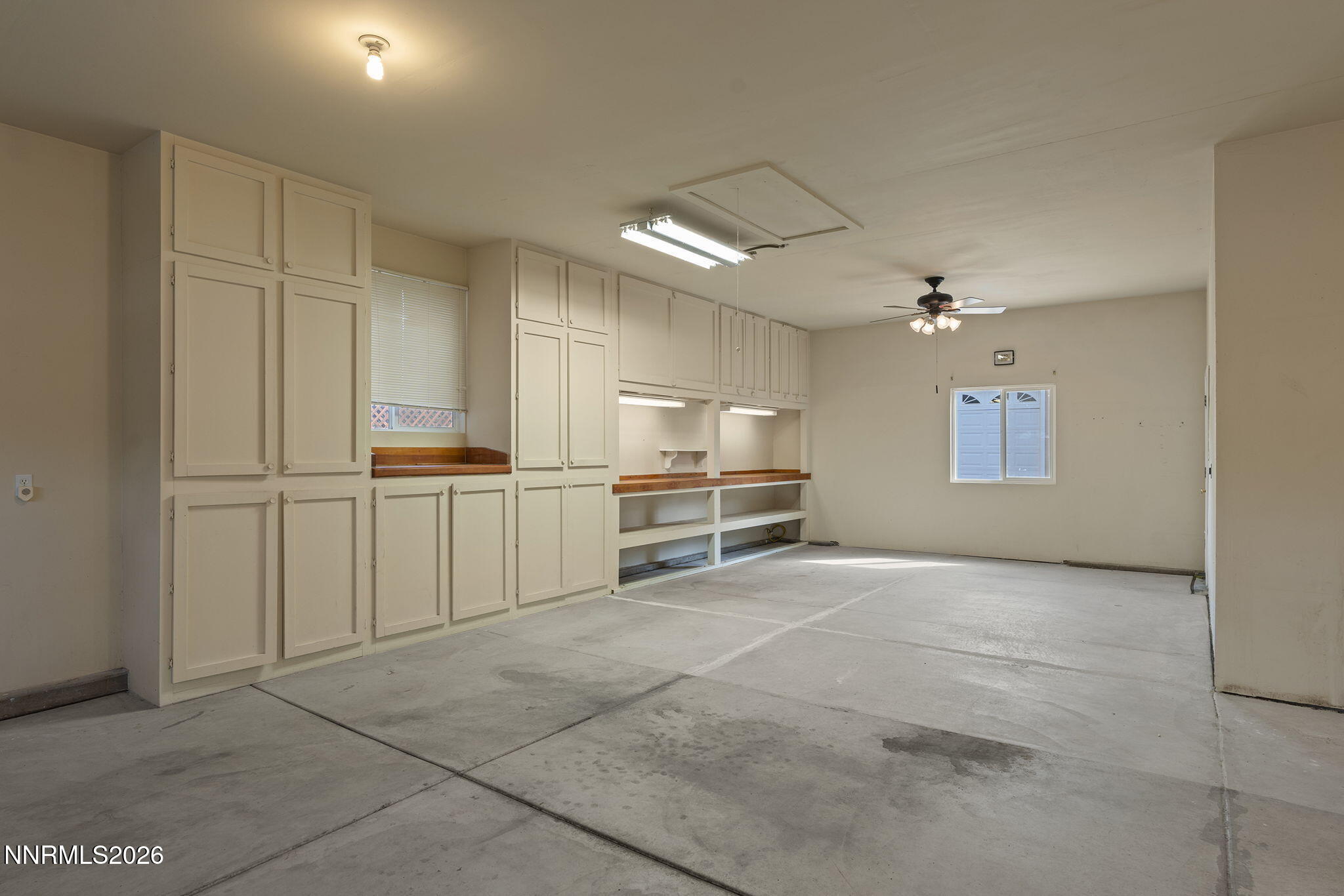 2987 Del Rio Lane Property Photo 28