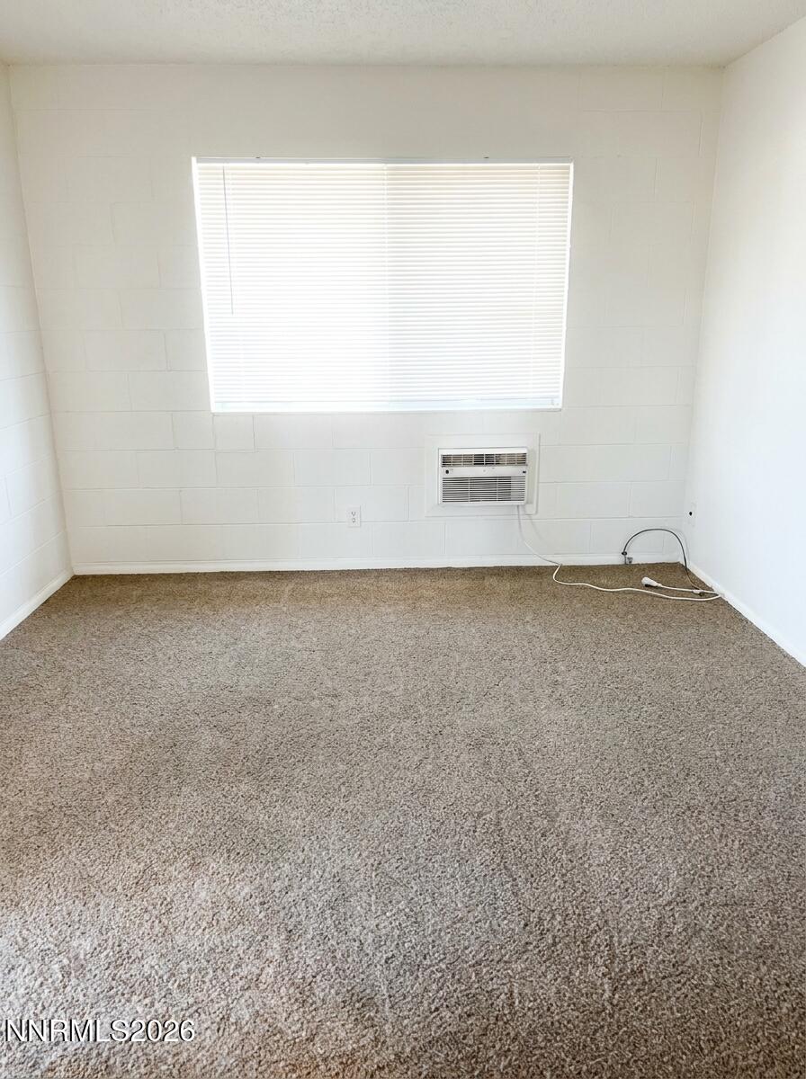 190 Locust Street Property Photo 16