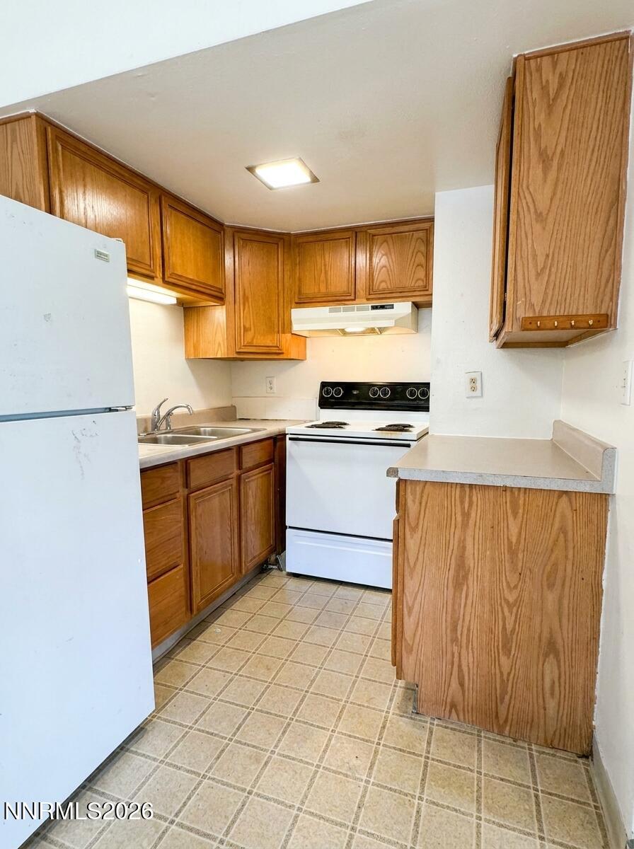 900 Willow Street Property Photo 4