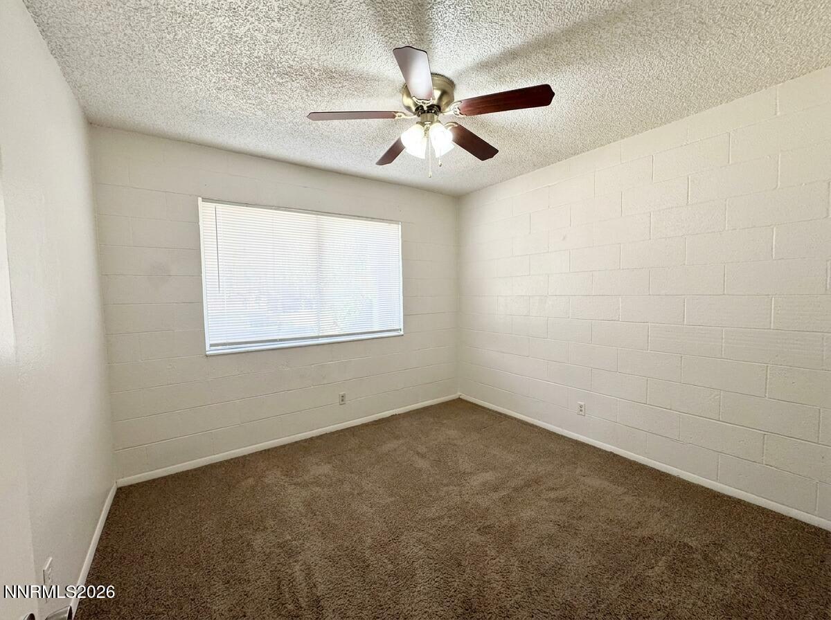 900 Willow Street Property Photo 6