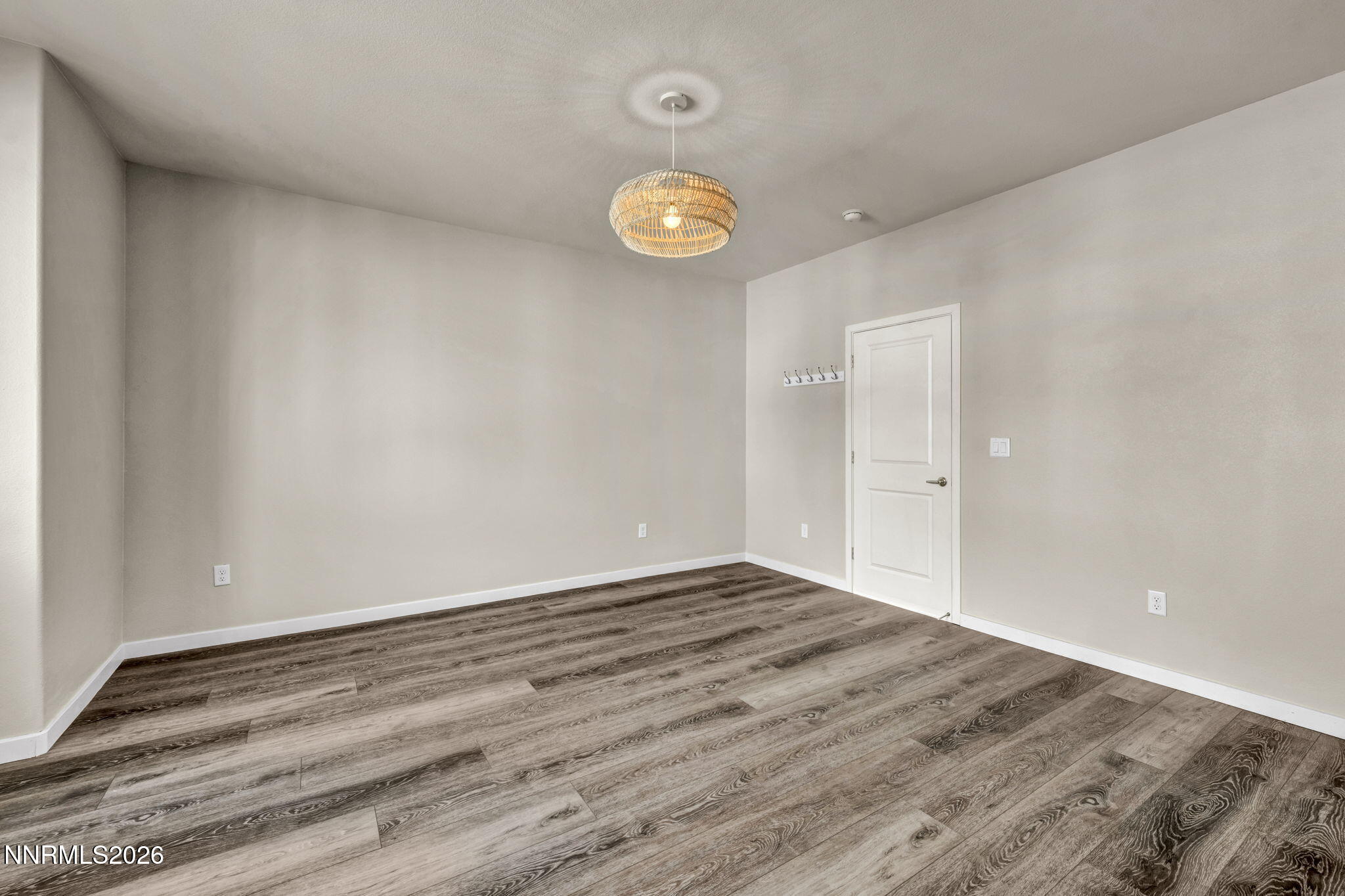 4921 Black Falcon Way Property Photo 26
