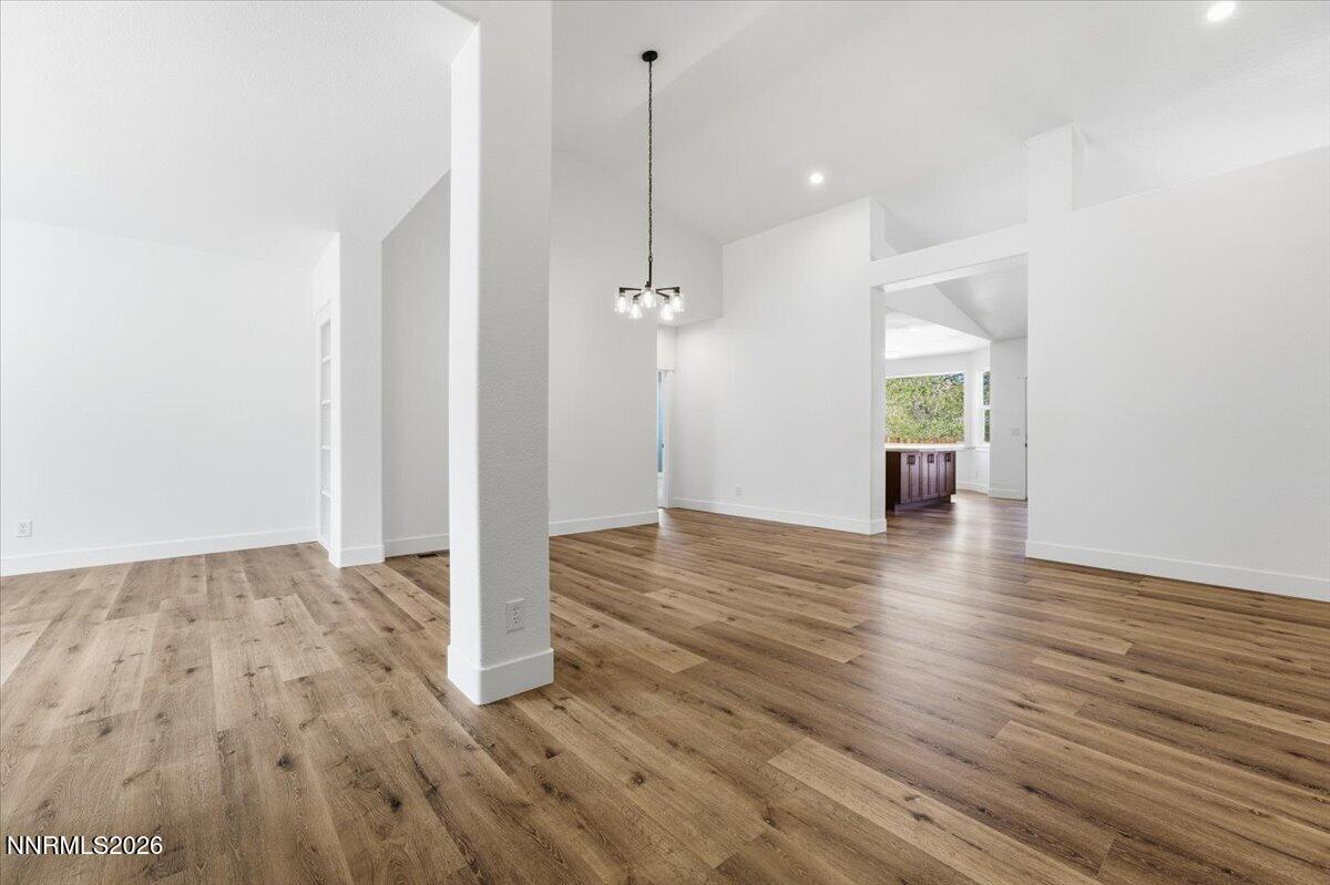 6015 Clear Creek Drive Property Photo 11